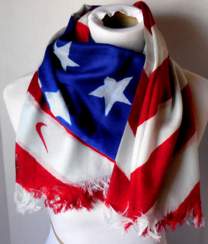 Nike Scarf USA Victory Scarf Adult Wool Patriotic Red/White/Blue