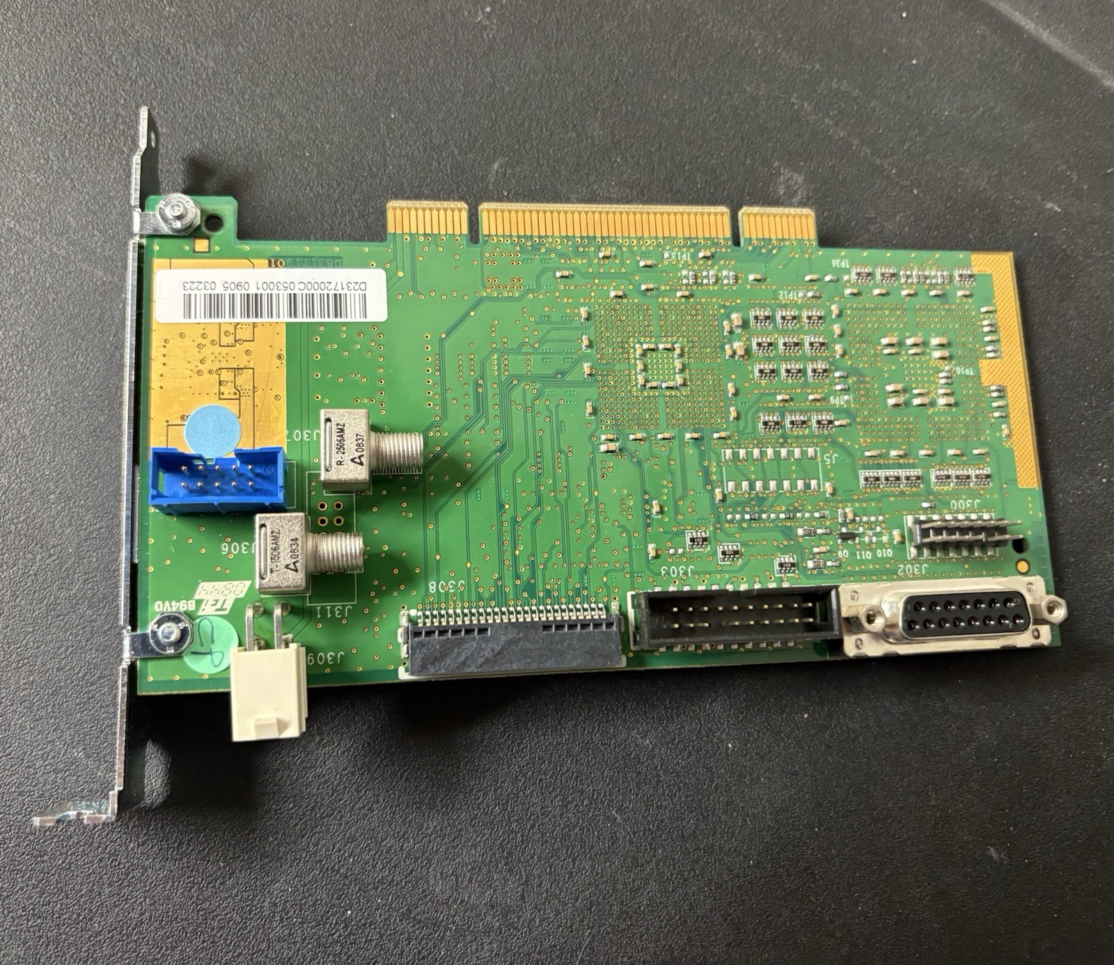 Staubli CS8C STARC Controller D23172000C
