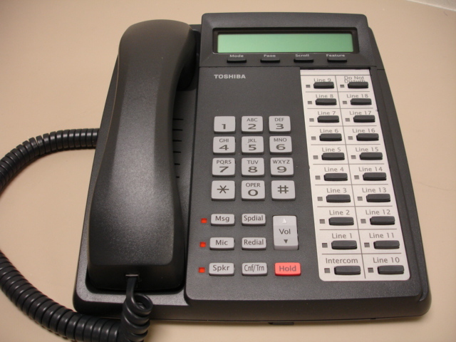 One Refurbished Charcoal Toshiba DKT-3020SD Telephone Set (Toshiba DKT3020SD)