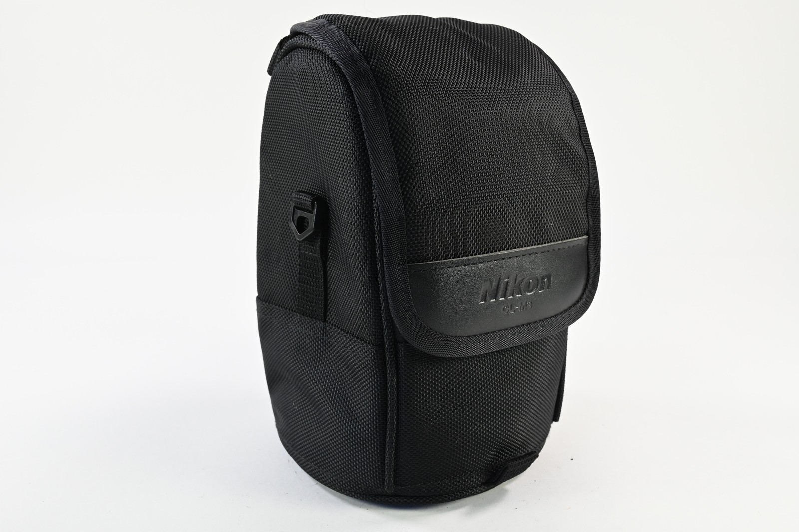 Nikon CL-M3 Lens Case For AF-S 14-24mm f/2.8G & AF-S 24-70mm f/2.8G lenses #G845