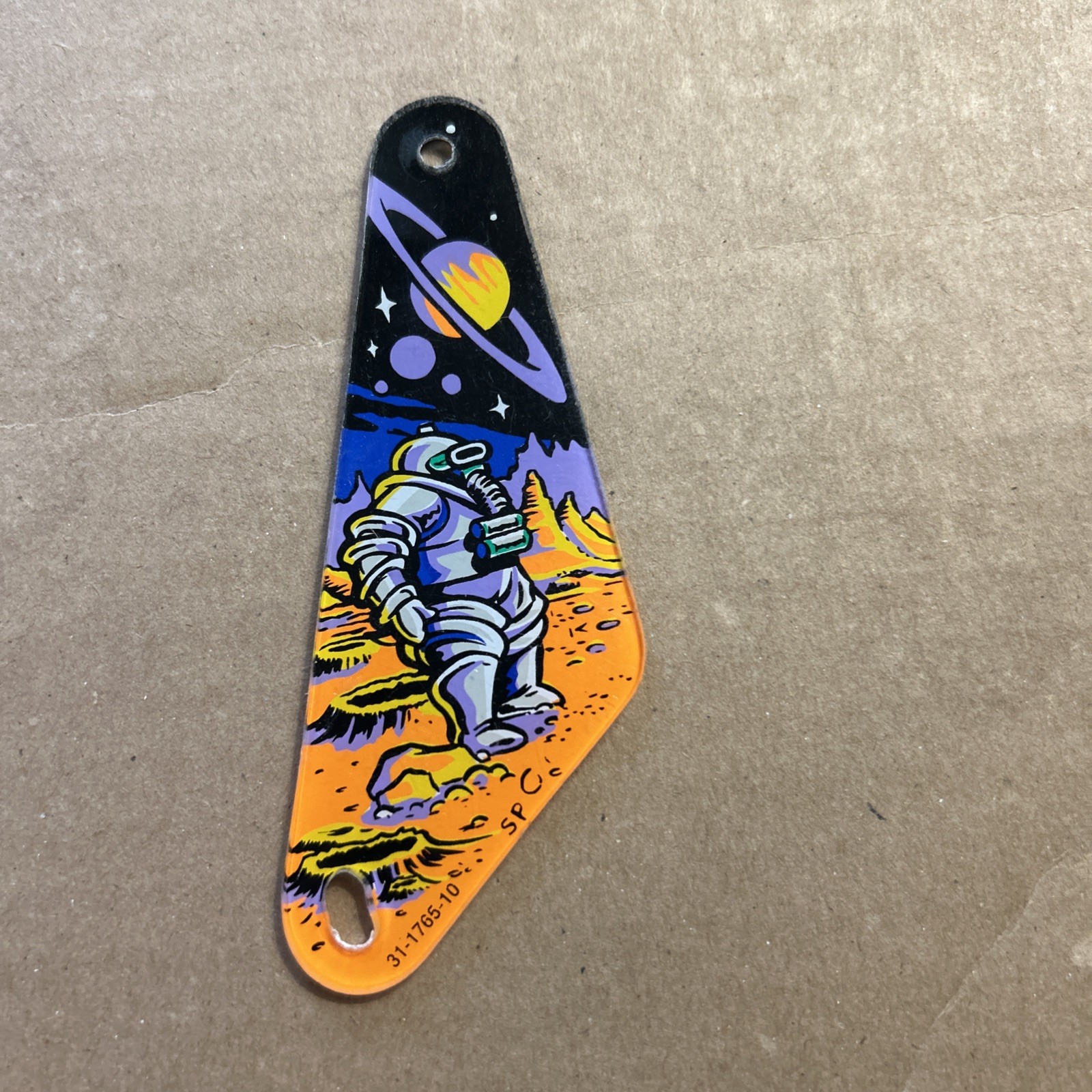 Twilight zone 31–1765–10  Slingshot Playfield Pinball Plastic Part Bp1-d