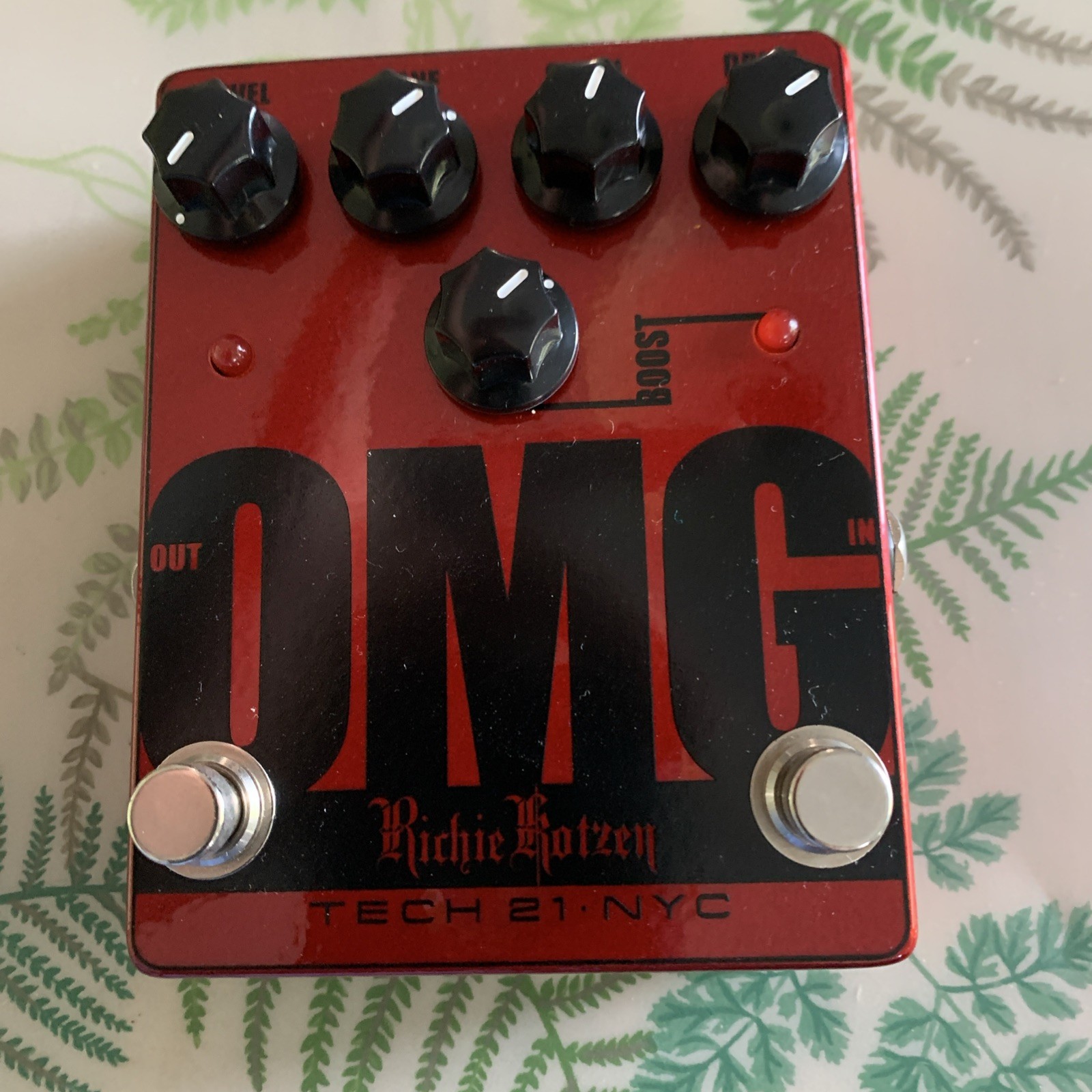 Tech 21 Ritchie Kotzen OMG Distortion Pedal