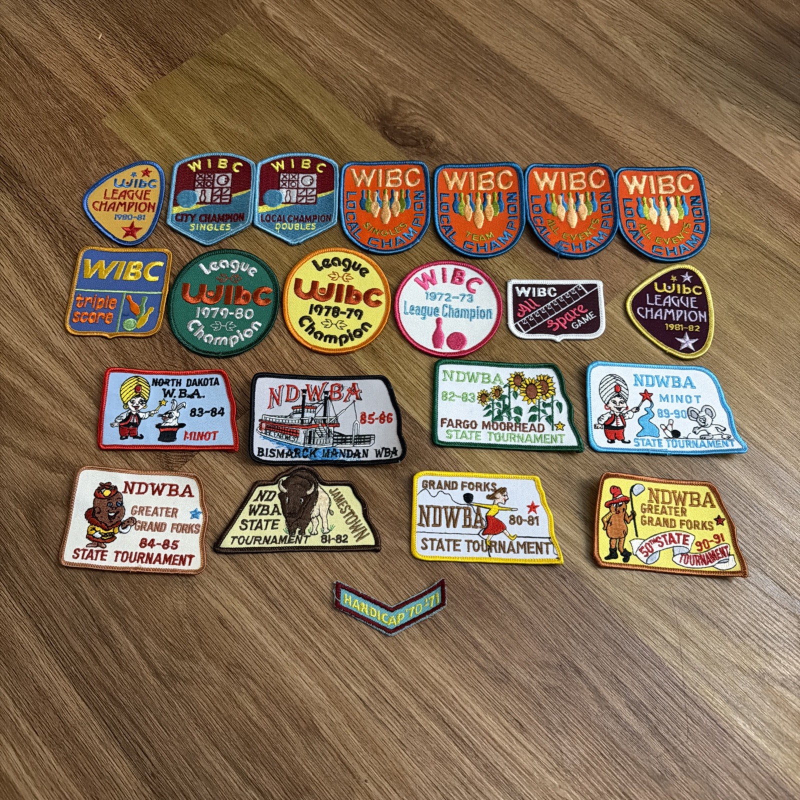 Vintage Lot Of 22 1970’s - 1980’s WIBC & NDWBA Tournament Bowling Patches