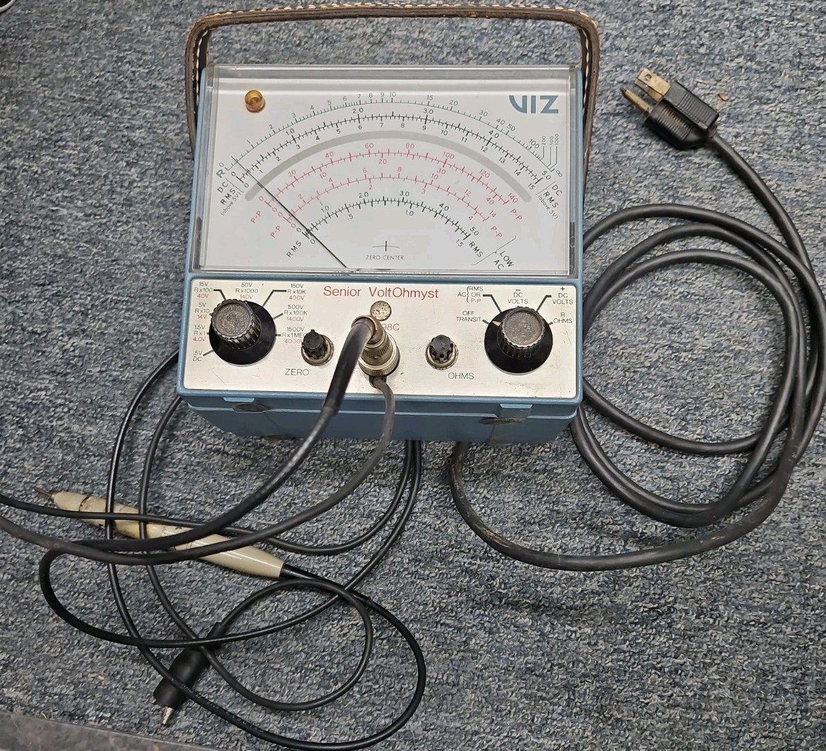 VIZ Senior VoltOhmyst Type WV-98C VTVM Vacuum Tube Voltmeter w/ Probe (PREV RCA)