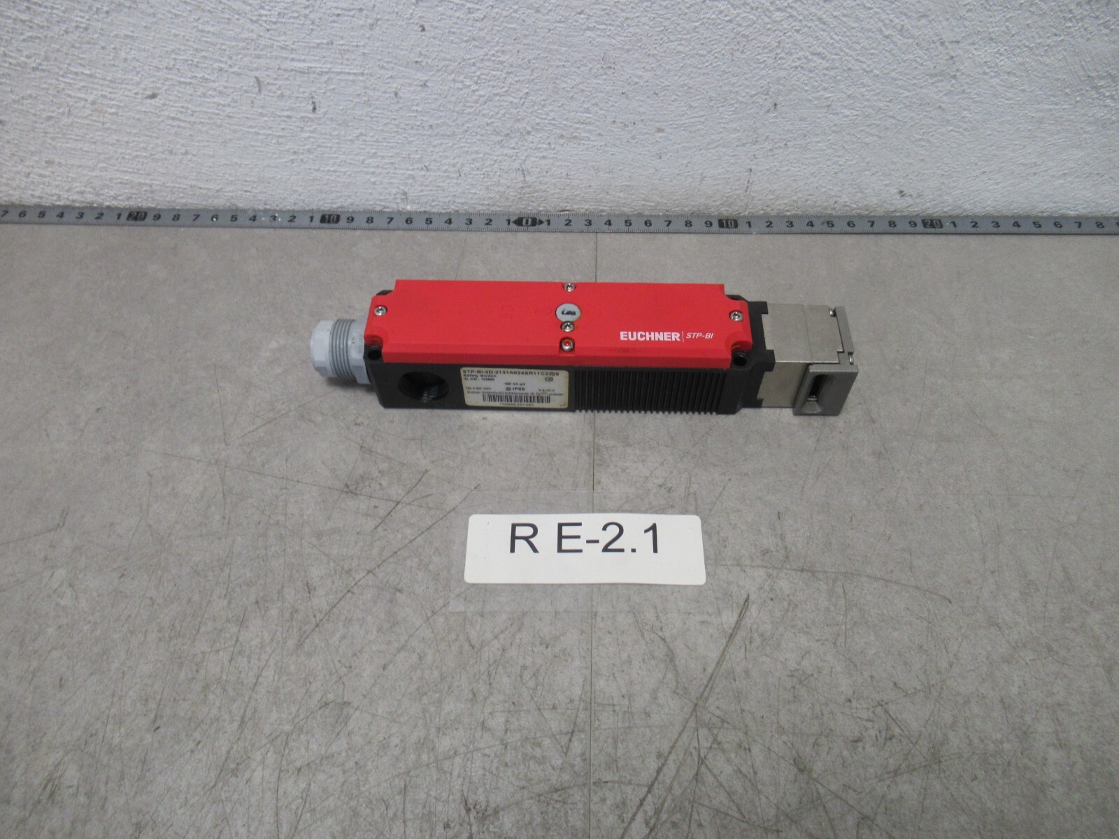 Euchner STP-BI-3D-2131A024SR11C2229 Safety Switch 24VDC Euchner 102865