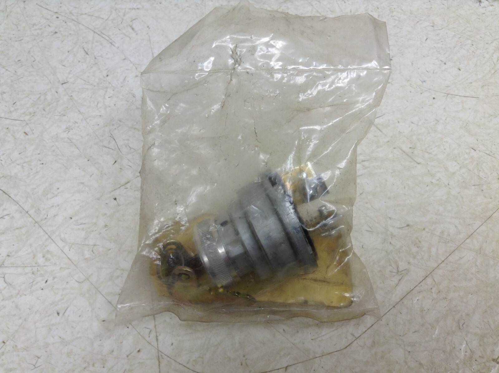 TE 21563G1 Ignition Switch New (TSC)