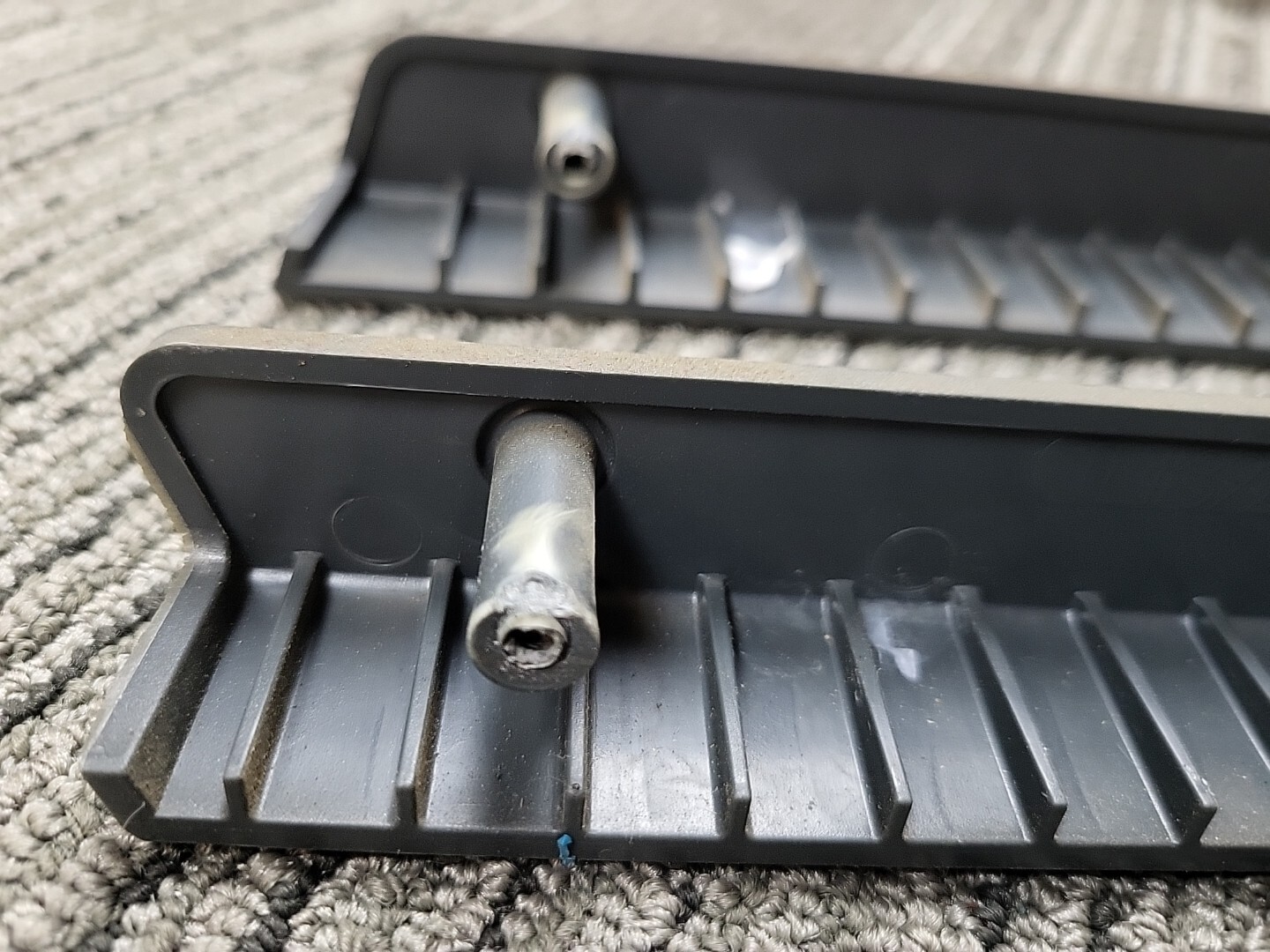 Image 16.0Q Treadmill Side Deck Plastic Covers (157B)
