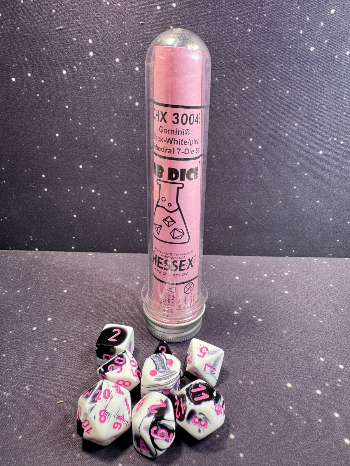 Chessex LAB DICE 7 Dice Set w Bonus D6 Gemini Black White w/Pink CHX 30043