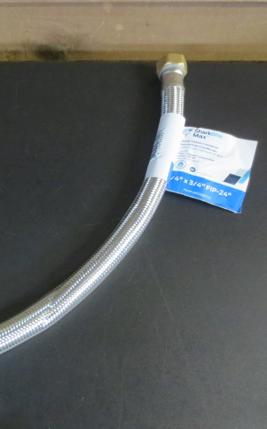 Sharkbite Max Flex Water Heater Connector 3/4" X 3/4"Fip X 24"