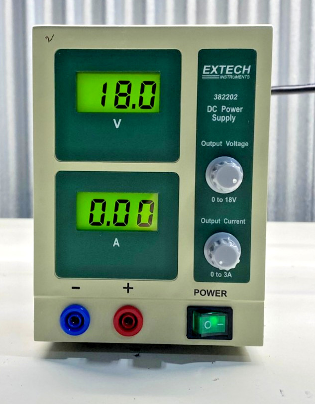 EXTECH 382202 DC Power Supply