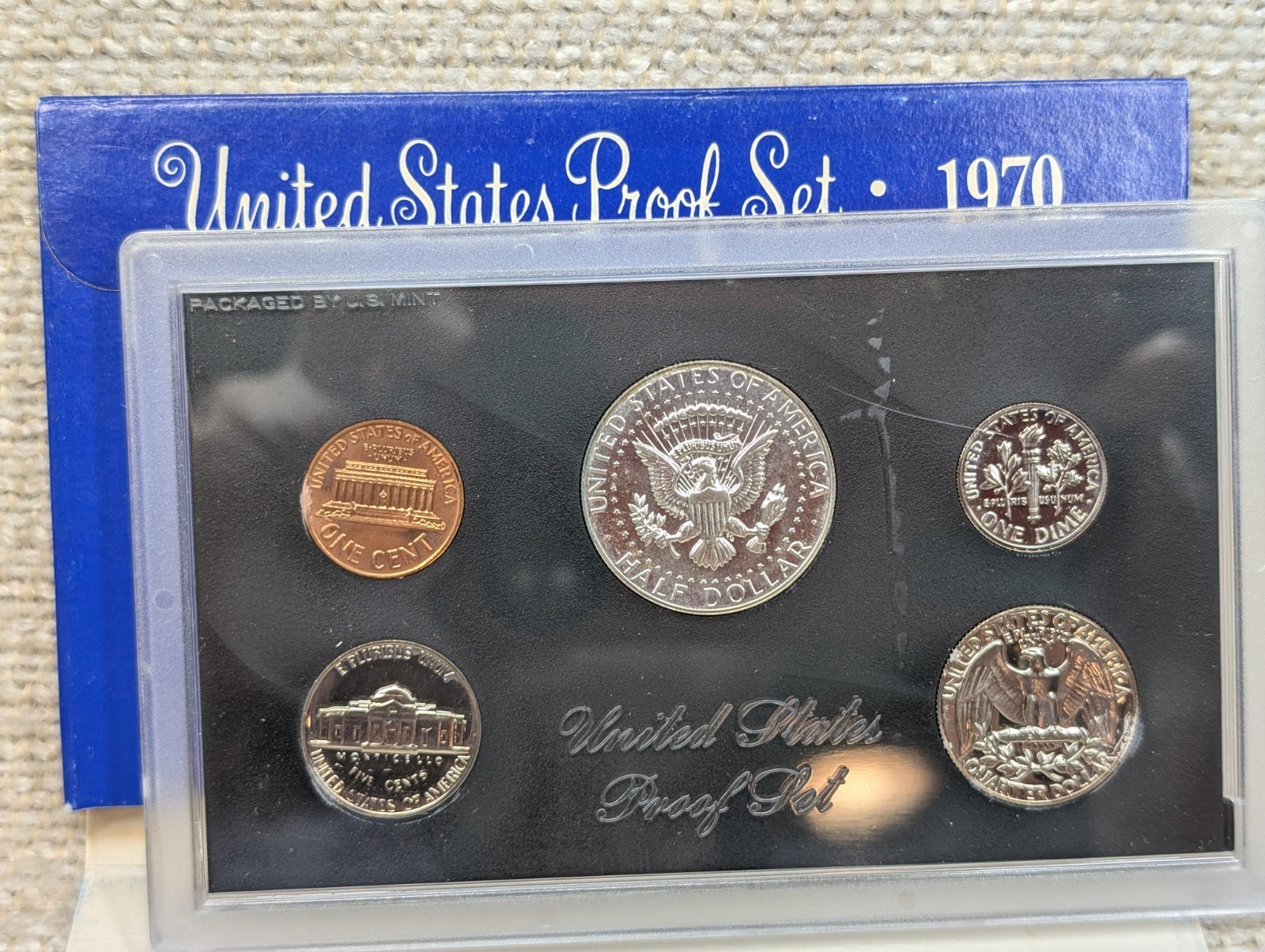 5 Proof Sets 1968-1972 Includes 3 Silver Halves 260541