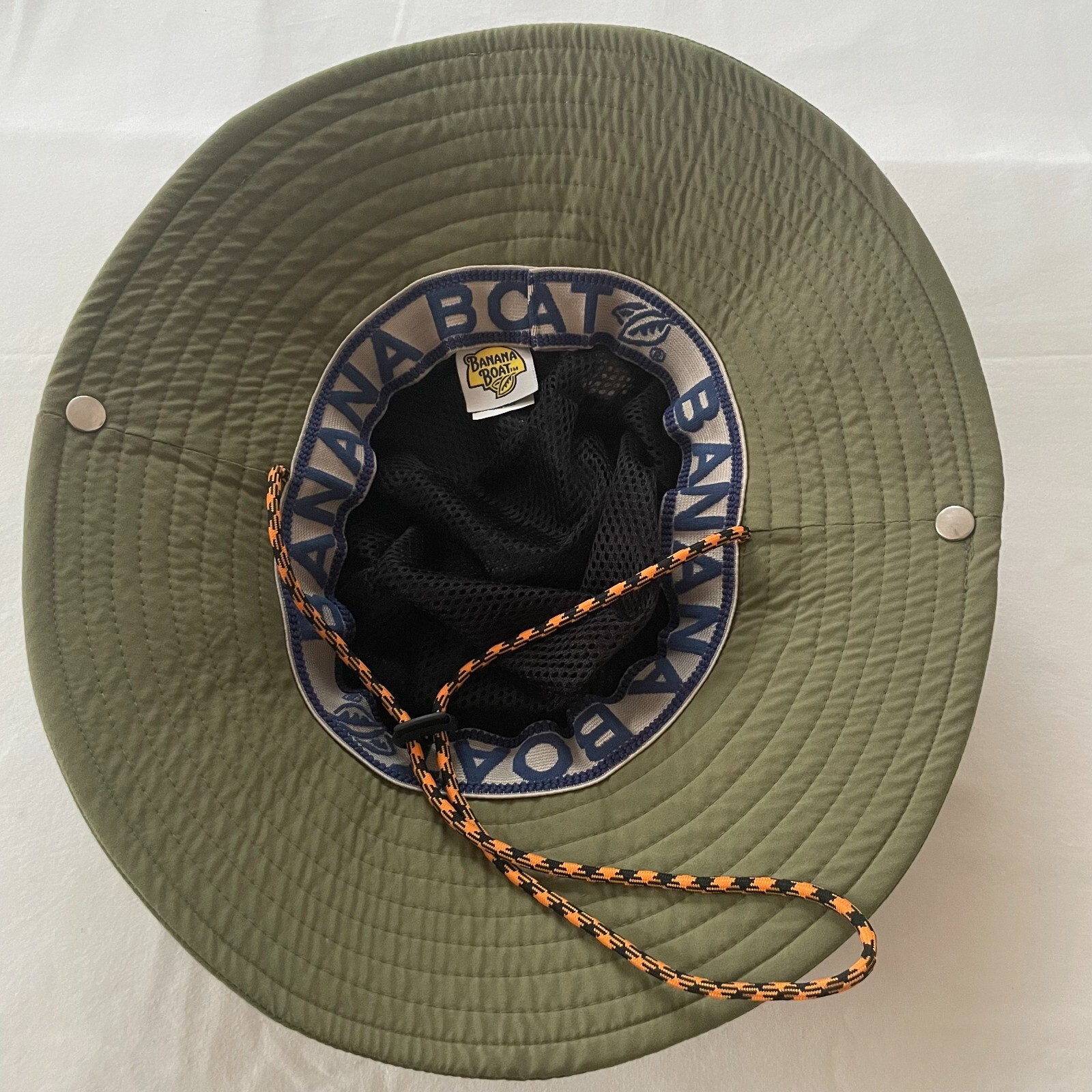 Green BANANA BOAT Bucket Hat Safari Button Snap Full Brim W/Chin Strap Fishing