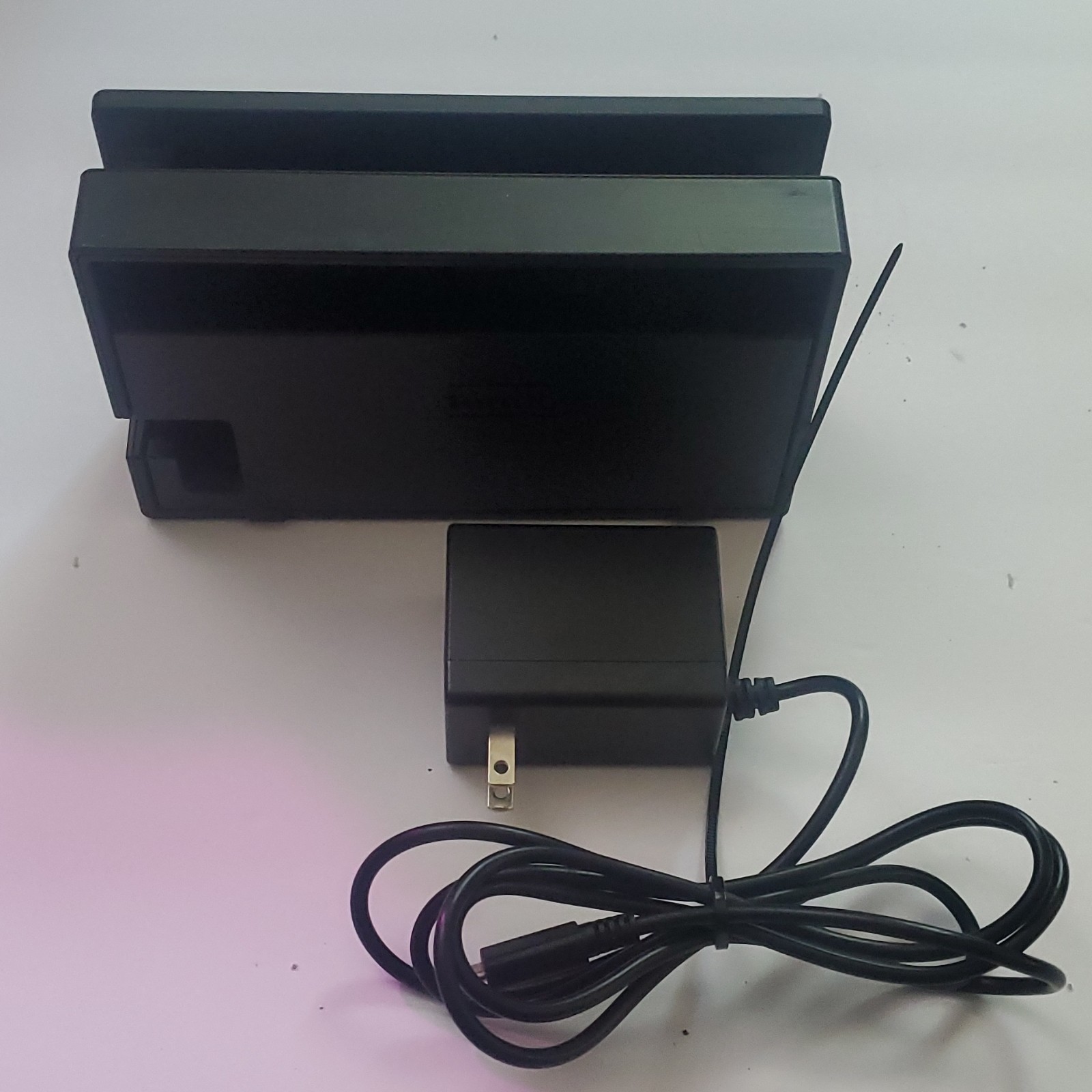 OEM Nintendo Switch Charging Dock Set with AC Power Adapter Trsted & Works