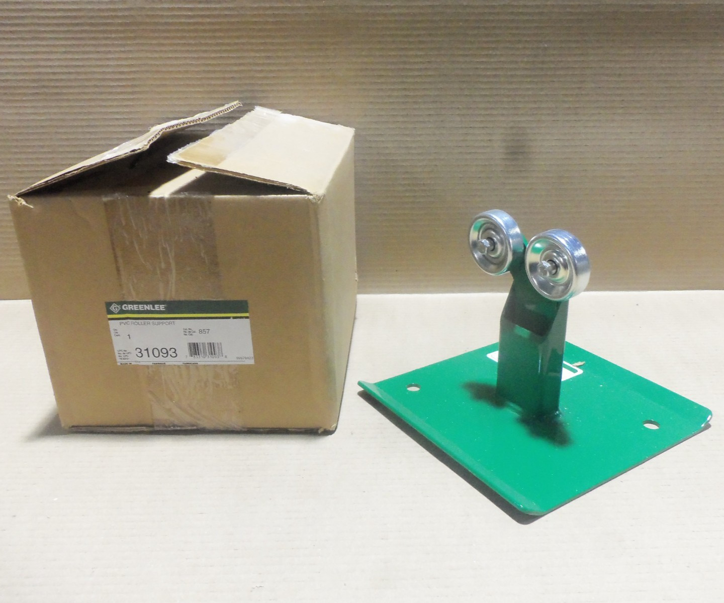 NEW GREENLEE 857 PVC ROLLER SUPPORT FOR ELECTRIC PVC HEATING AND BENDING AK