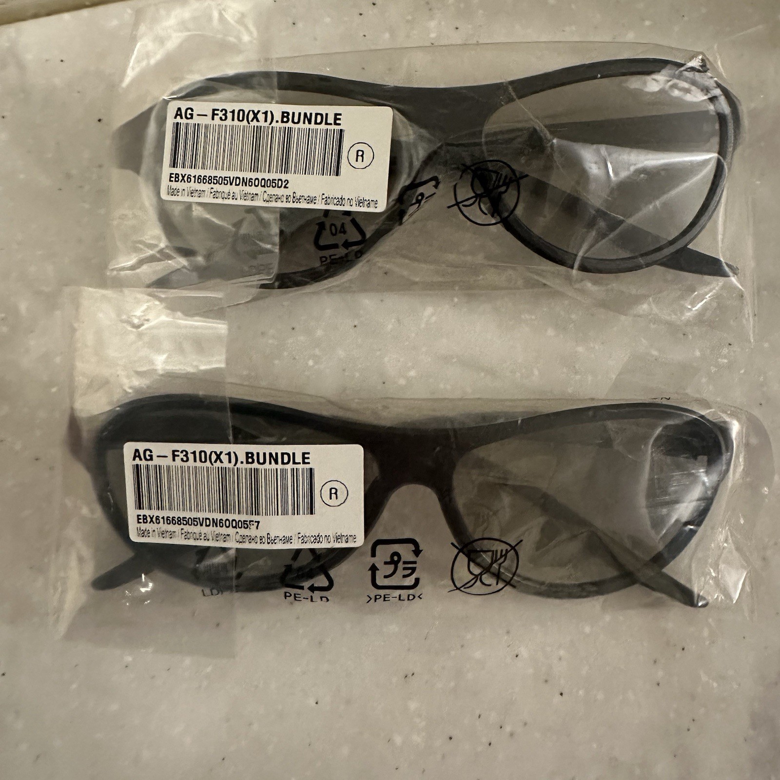 LG AG-F310 Cinema 3D Glasses • 2-Pack • Black • Passive 3D • New Sealed