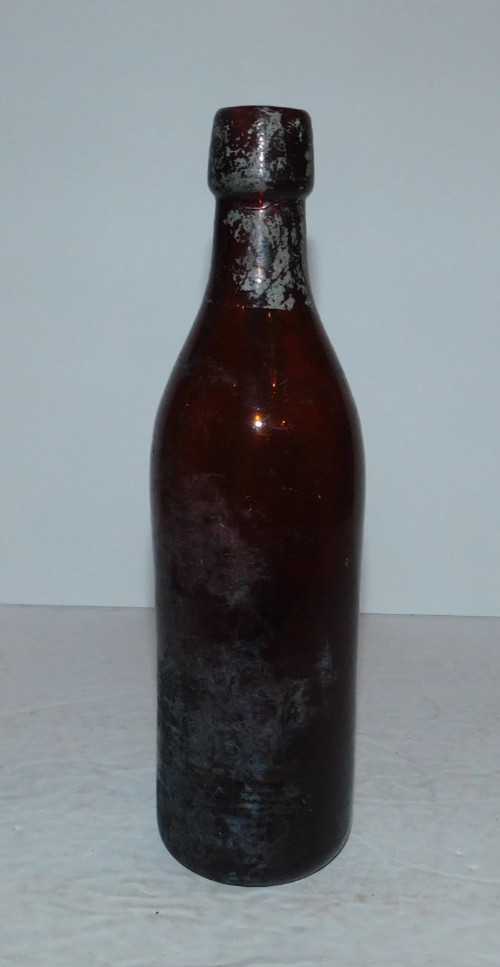 NEAT VINTAGE BLOB TOP AMBER OR BROWN GLASS BOTTLE BARN FIND