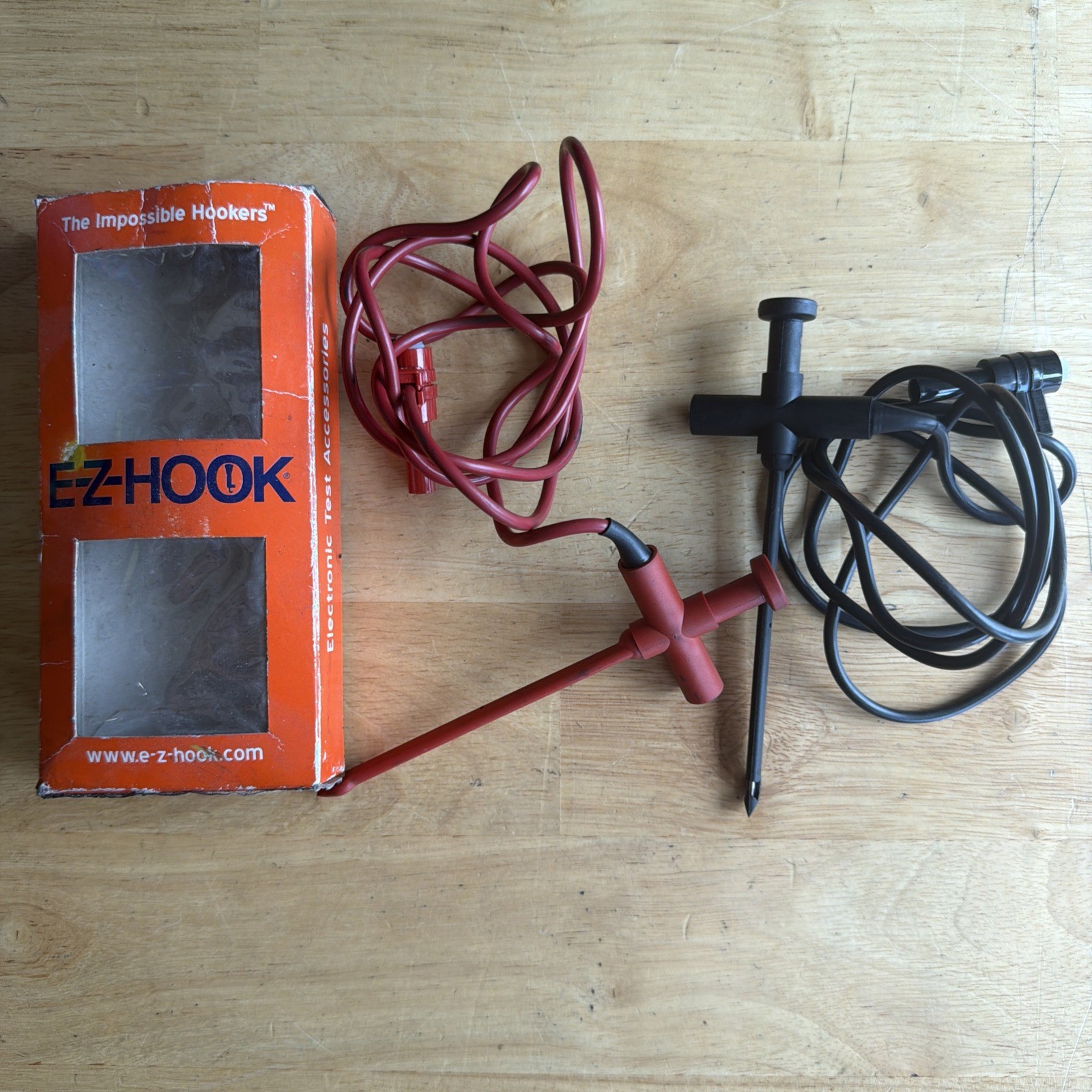 E-Z-Hook Multi Meter Test Leads Banana to Piercing Grabber 48" Long 633XEL-48RB