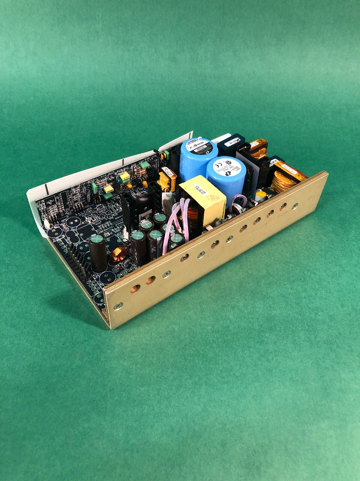 Resonant Power Technology RBF-300/4 520W TYPE BF Isolation Power Supply