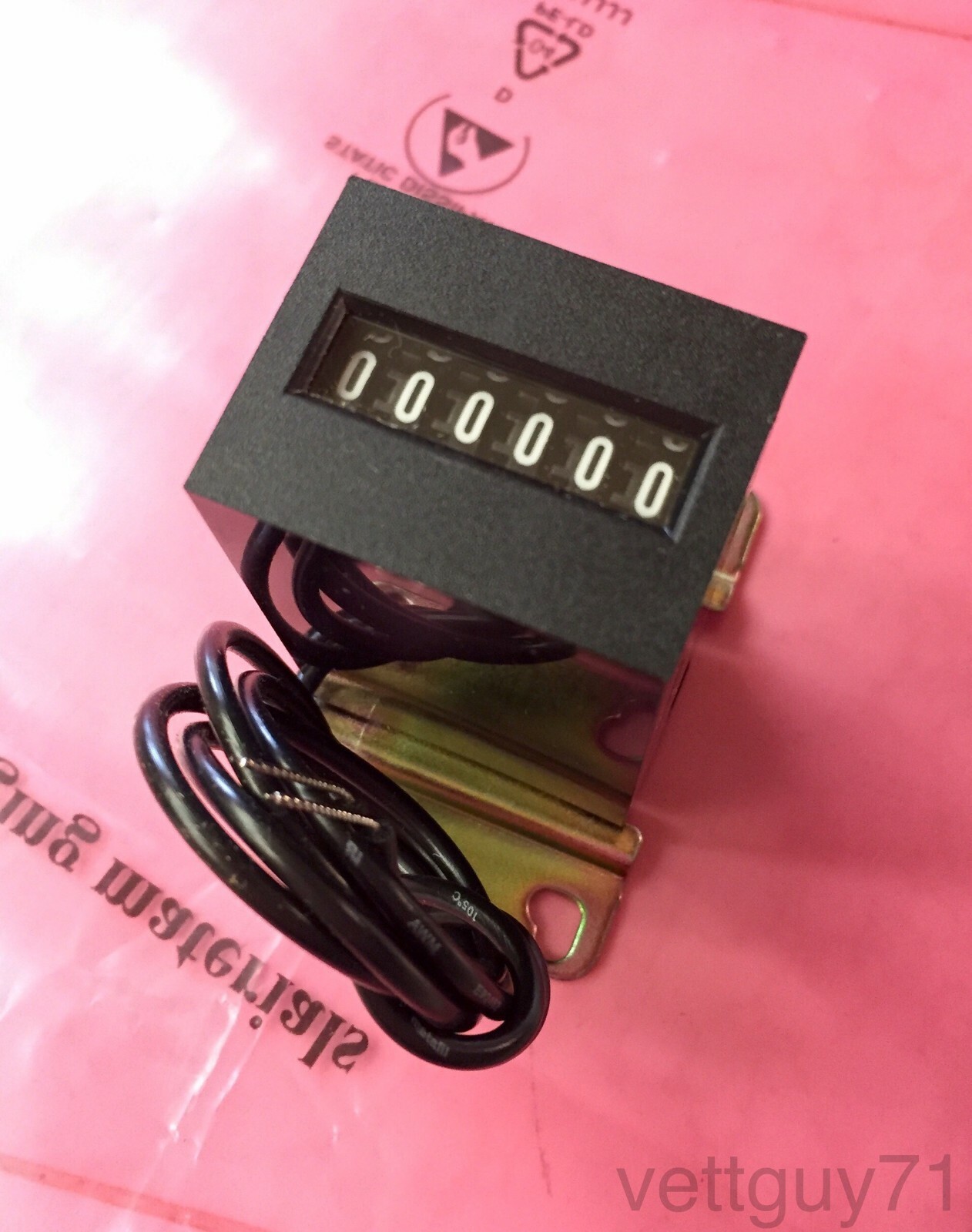 Kessler-Ellis KE610 RB Base Mount 24VDC 6-digit Non-resettable Impulse Counter