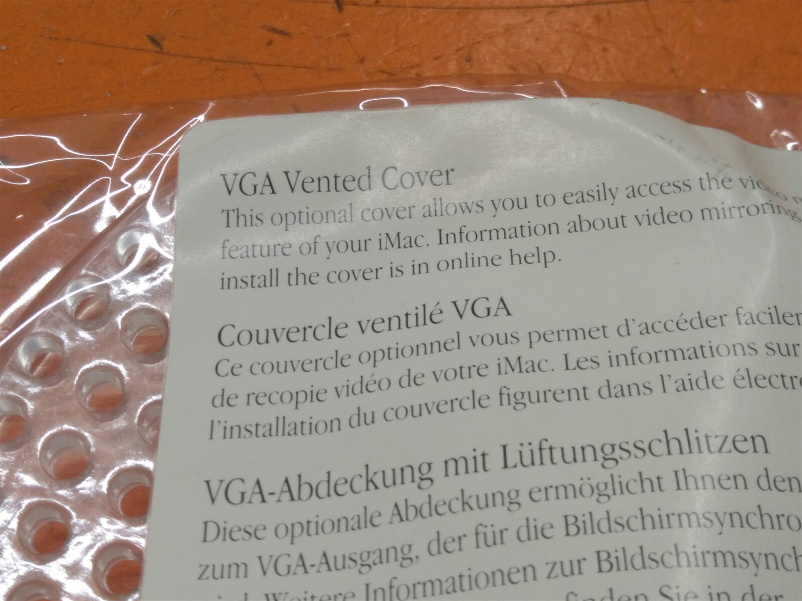 ⭐️⭐️⭐️⭐️⭐️ Apple iMac VGA Vented Cover 620-1588-D