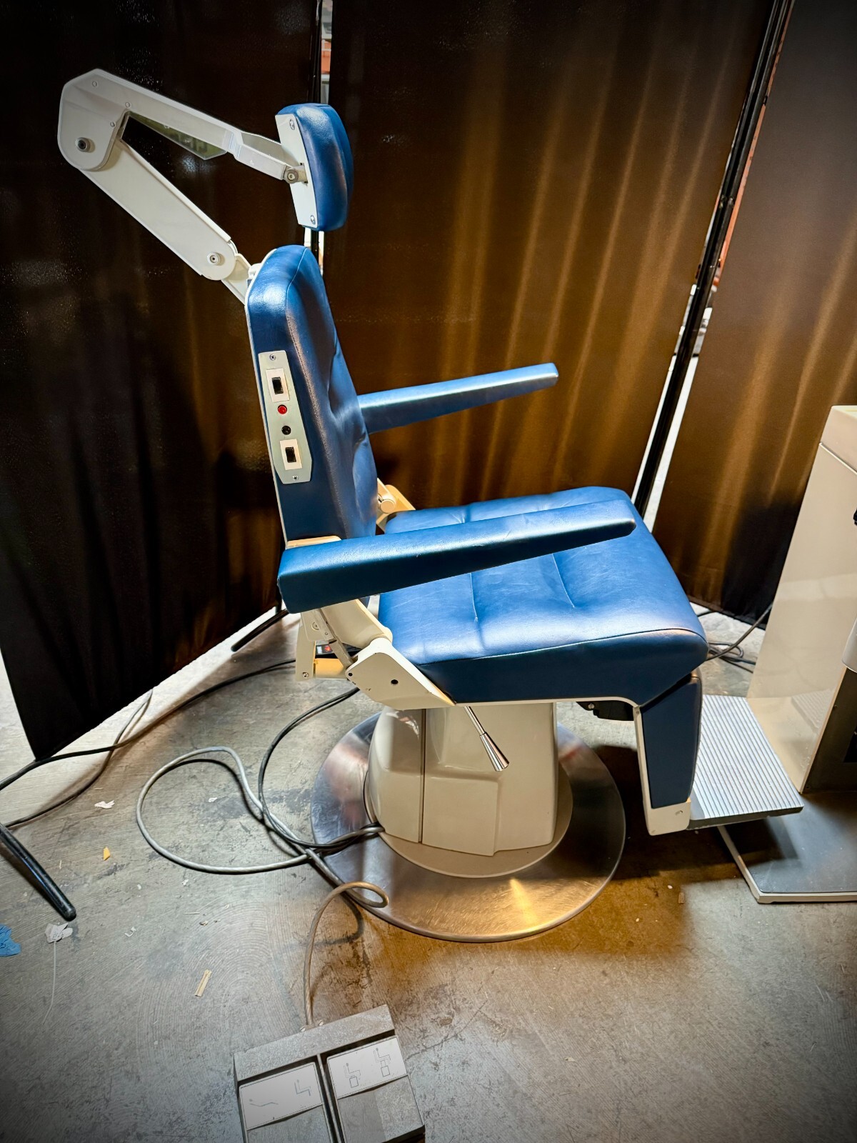 Reliance 980 Chair with 7720 Stand-Good Condition!
