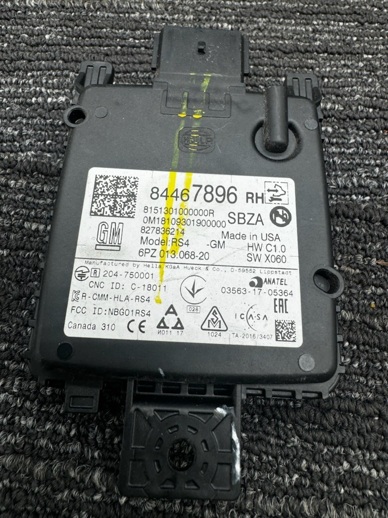 New OEM 2019-2025 Buick Cadillac Chevrolet Passenger RH Blind Spot Radar Module
