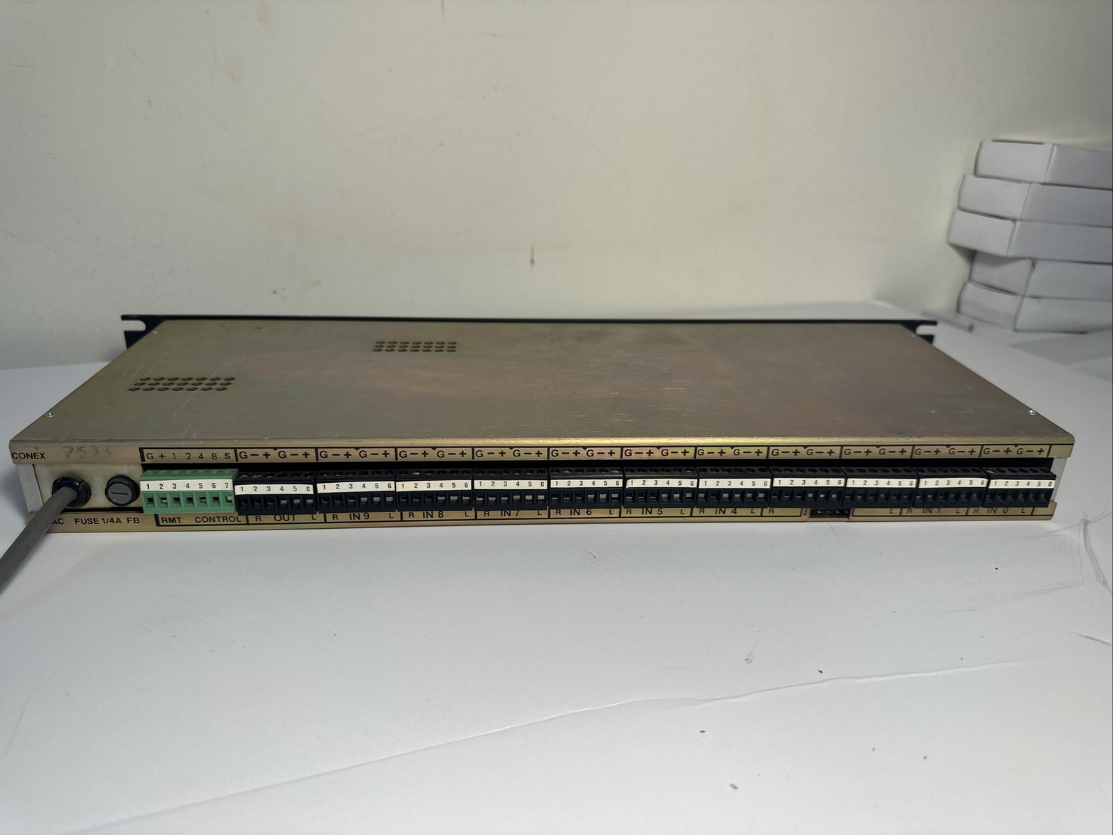Conex Electro * Systems Analog Audio switcher Router Stereo