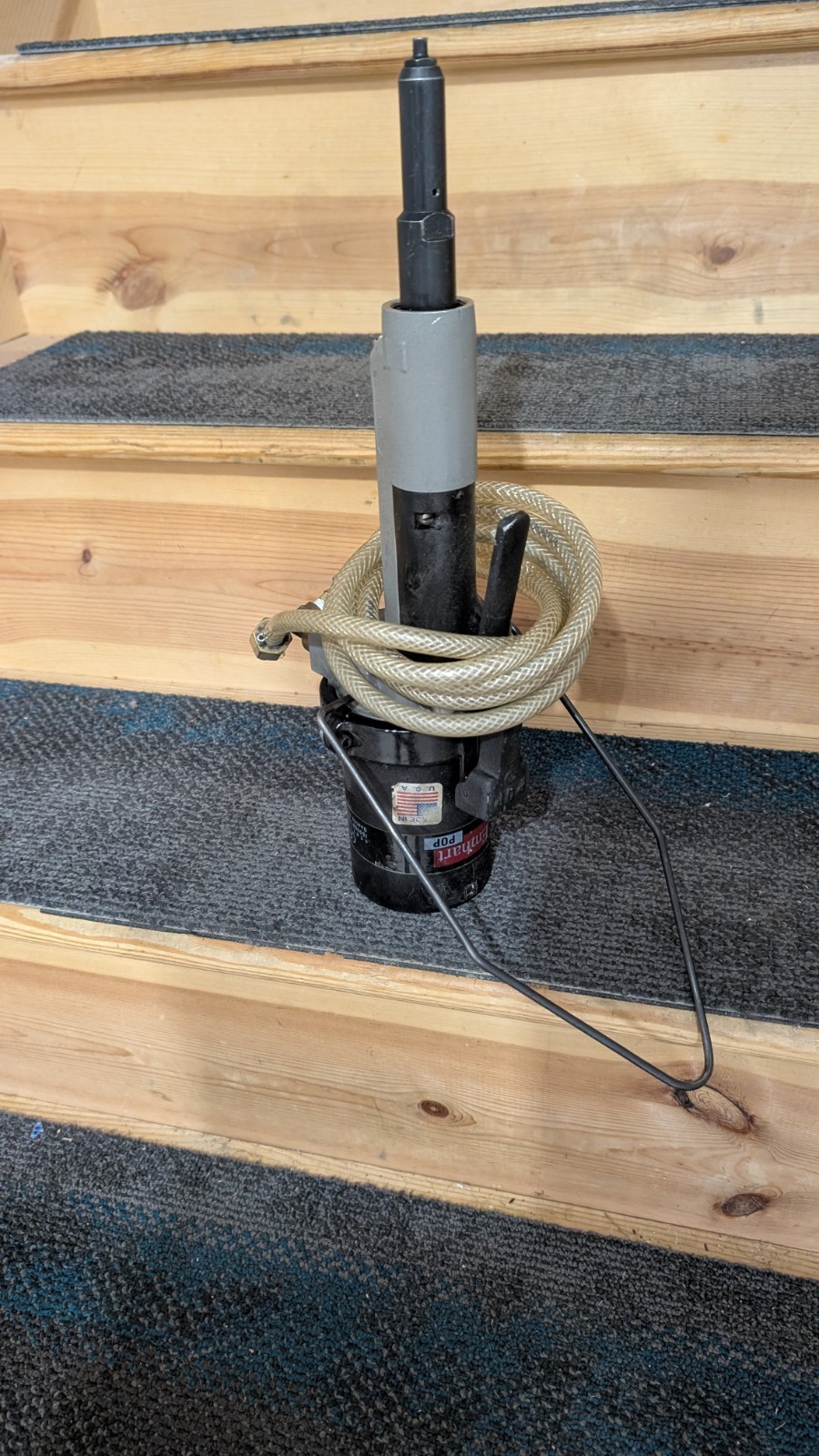 EMHART POP Rivet Gun