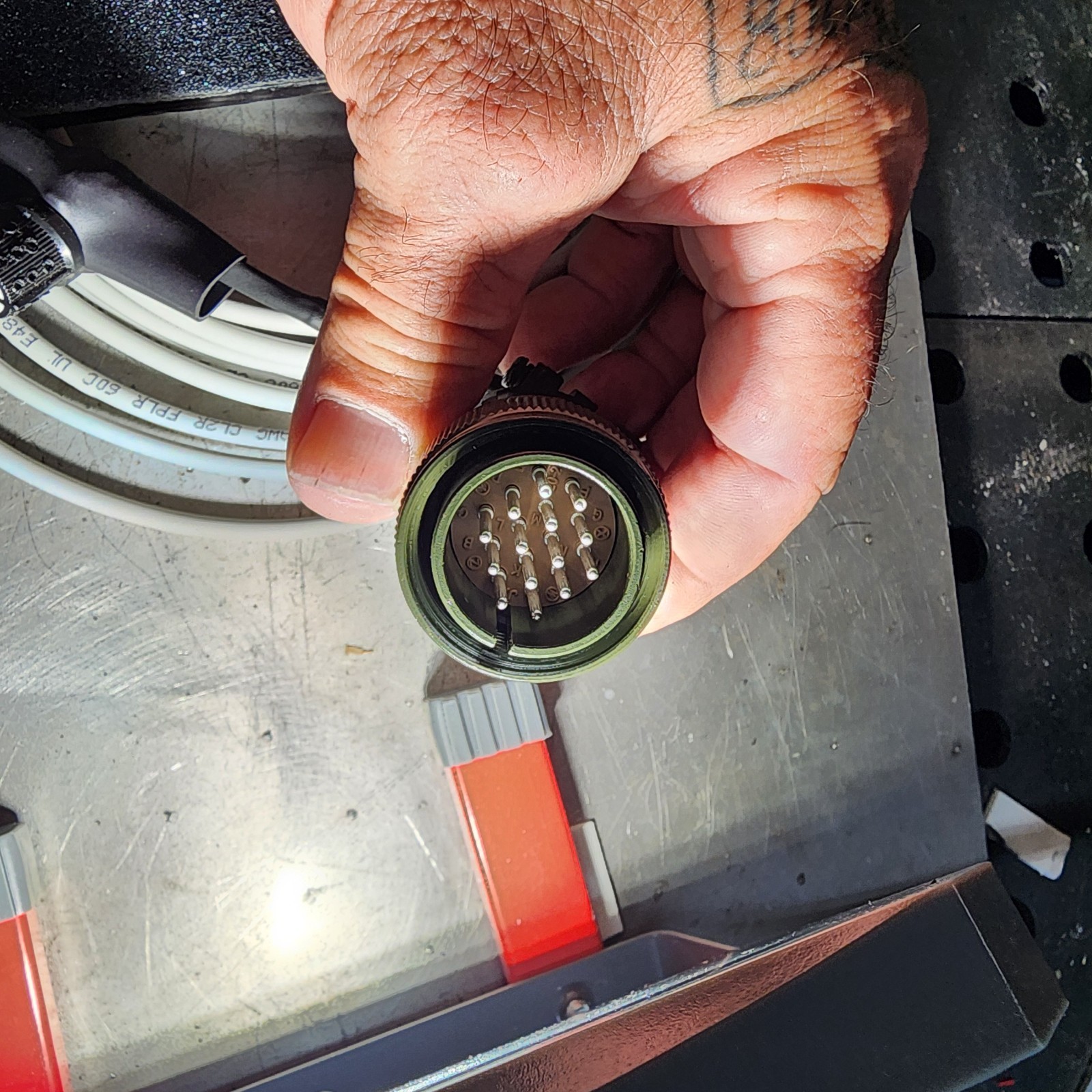 MILLER WELDERS REQUIRING 14PIN PLUG TIG-GER AMPERAGE CONTROLLER