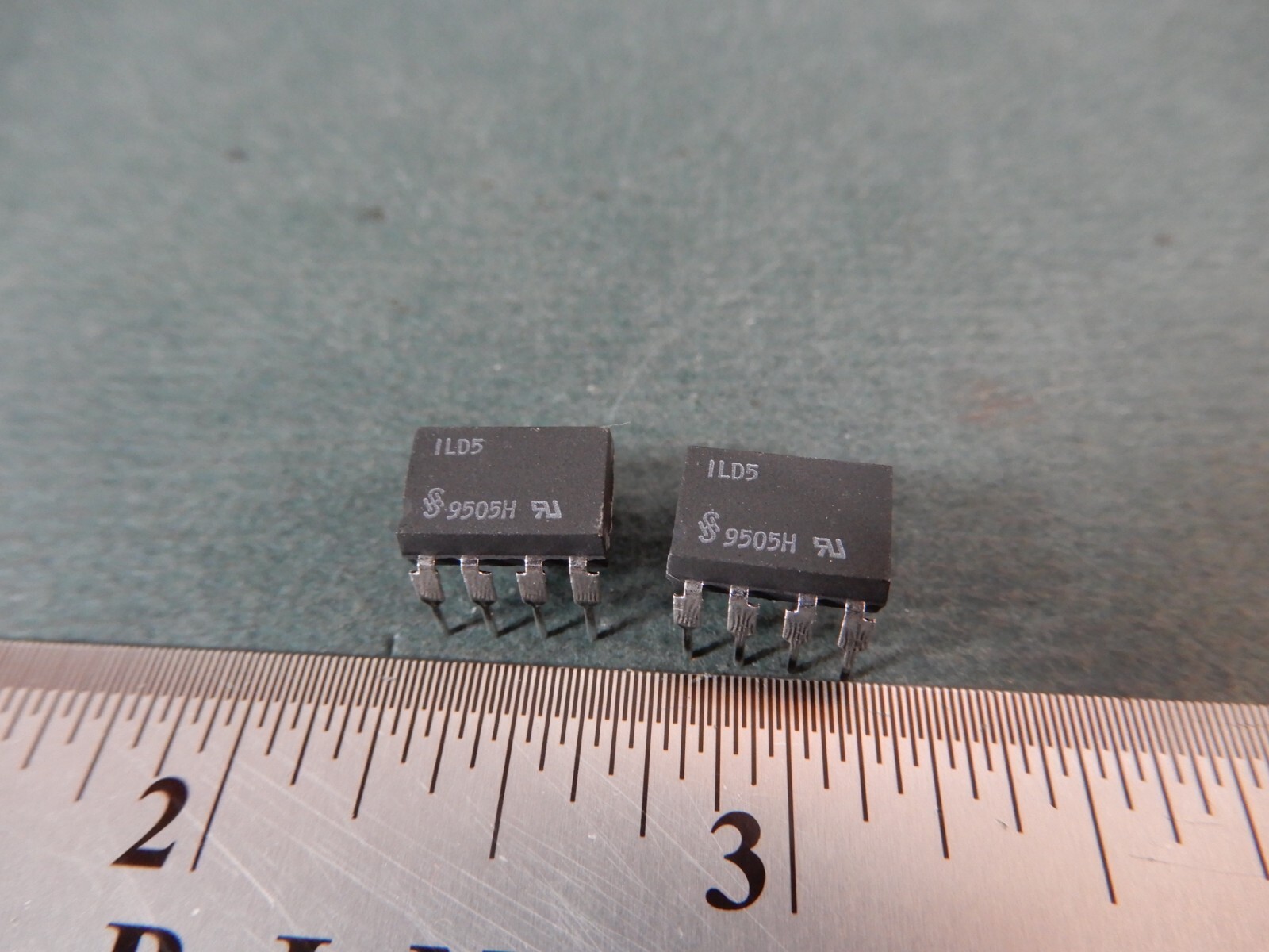 Siemens ILD5 Optocoupler Phototransistors Qty 50 NOS