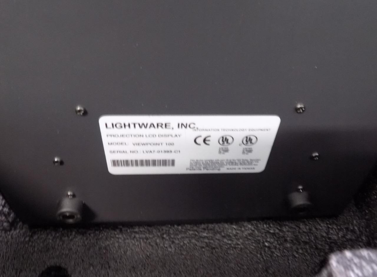 Lightware Viewpoint 100 LCD Projector w Case & Logitech R-RB5 Presenter