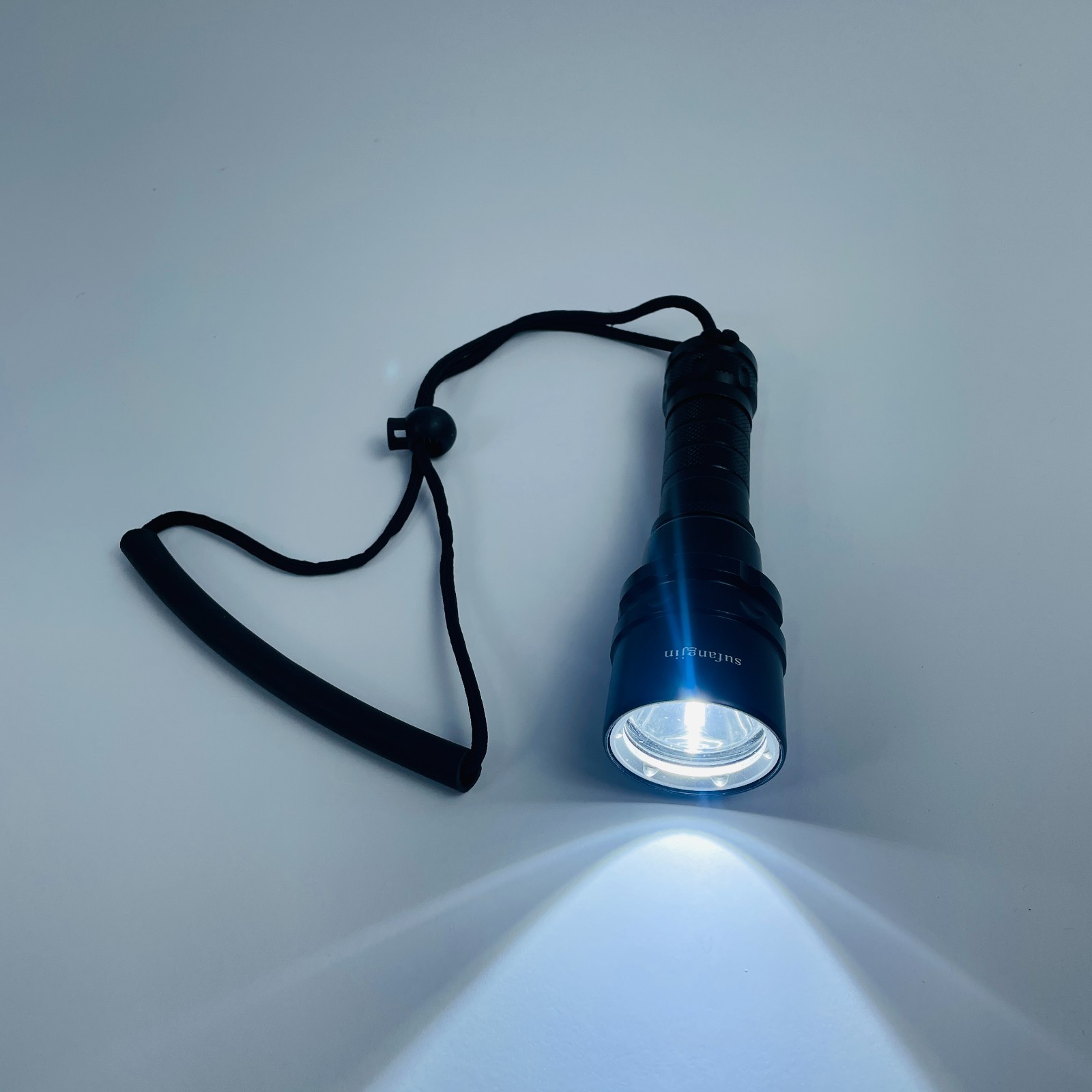 sufangjin Waterproof LED Diving Light, Portable Bright Underwater Flashlight