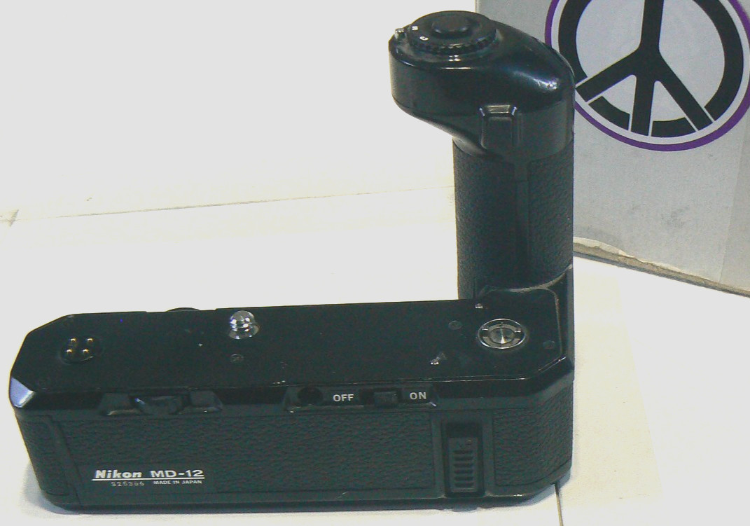 Nikon MD-12 Motor Drive for Nikon -VINTAGE - Made in Japan  BB