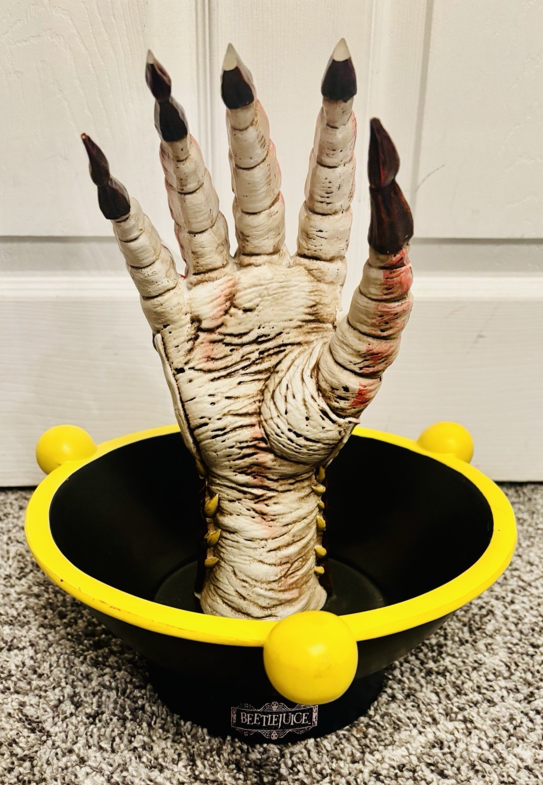 Beetlejuice Shrimp Hand Decorative Bowl Prop Statue Spirit Halloween Damaged