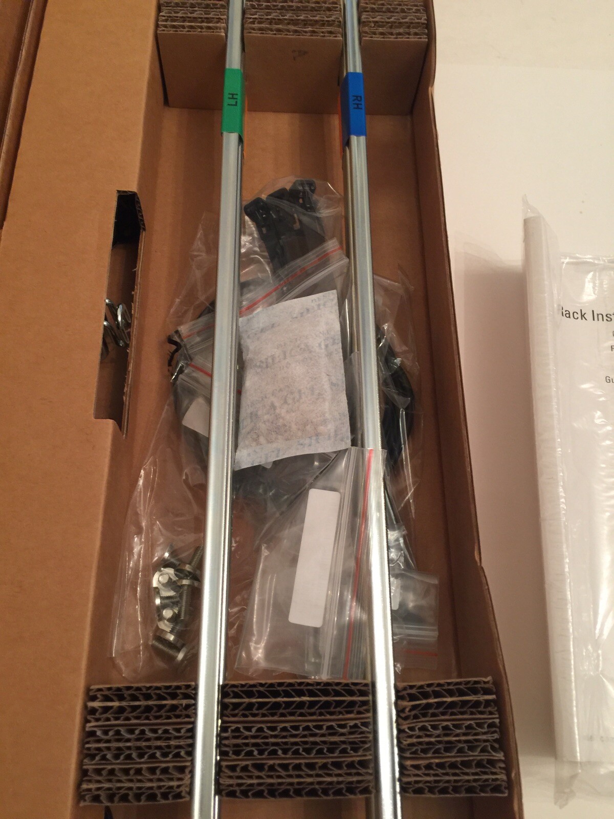 Dell 0GJ181 Poweredge 650 1650 1750 860 Versa Rail Kit