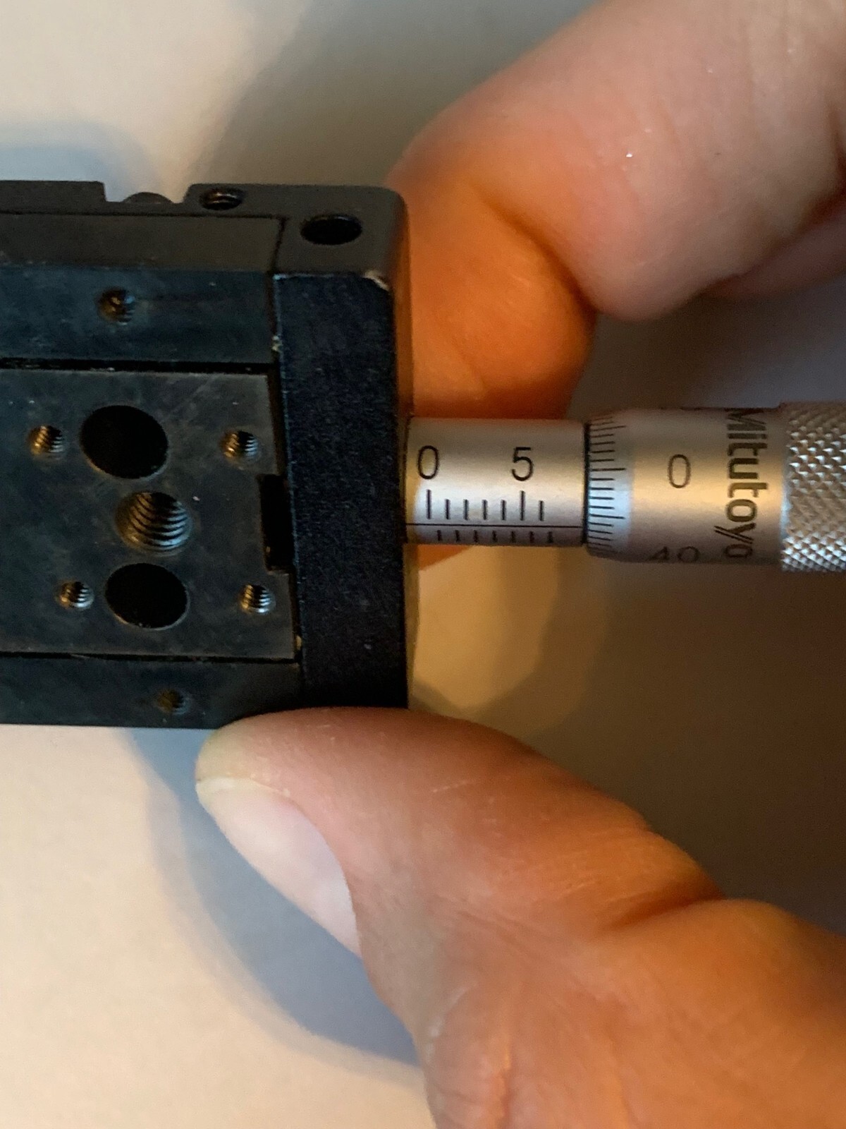 POSITIONING PLATFORM, Mitutoyo Micrometer Head