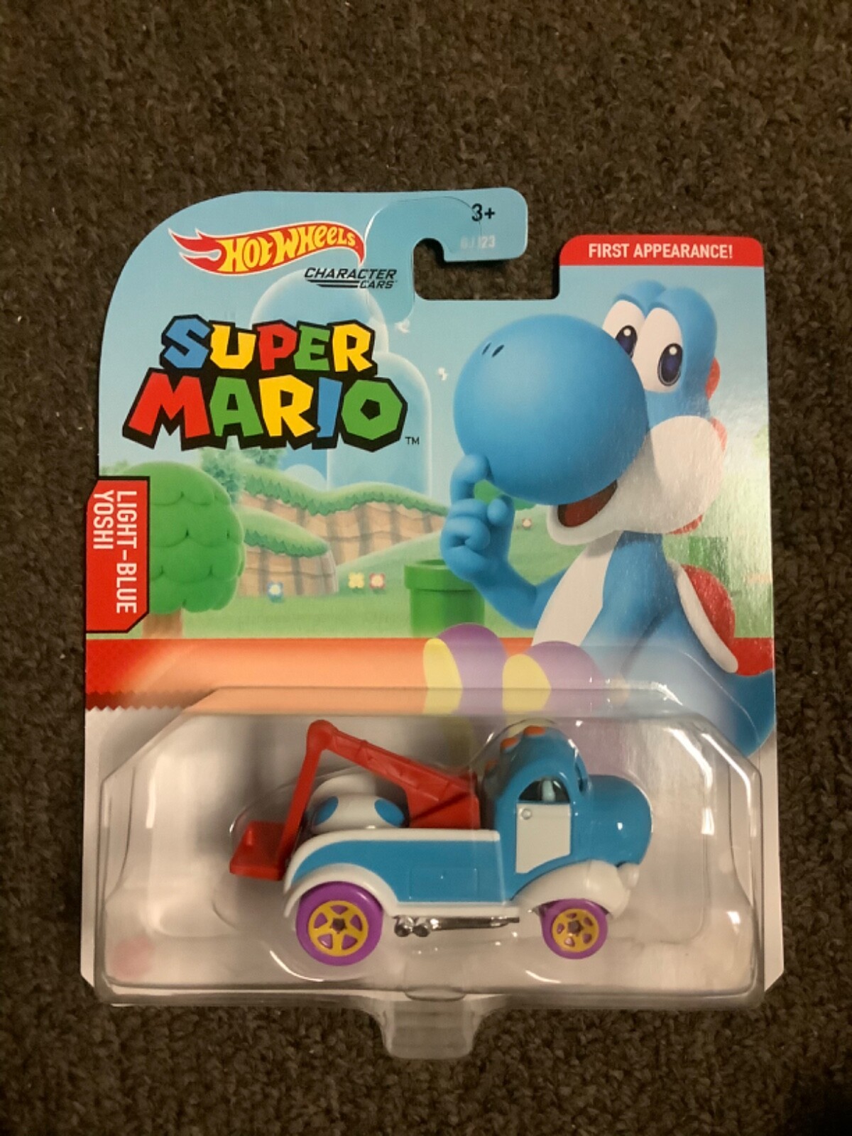 Hot Wheels SUPER MARIO Character Cars light blue Yoshi  2021 gjj23  grm39-4810