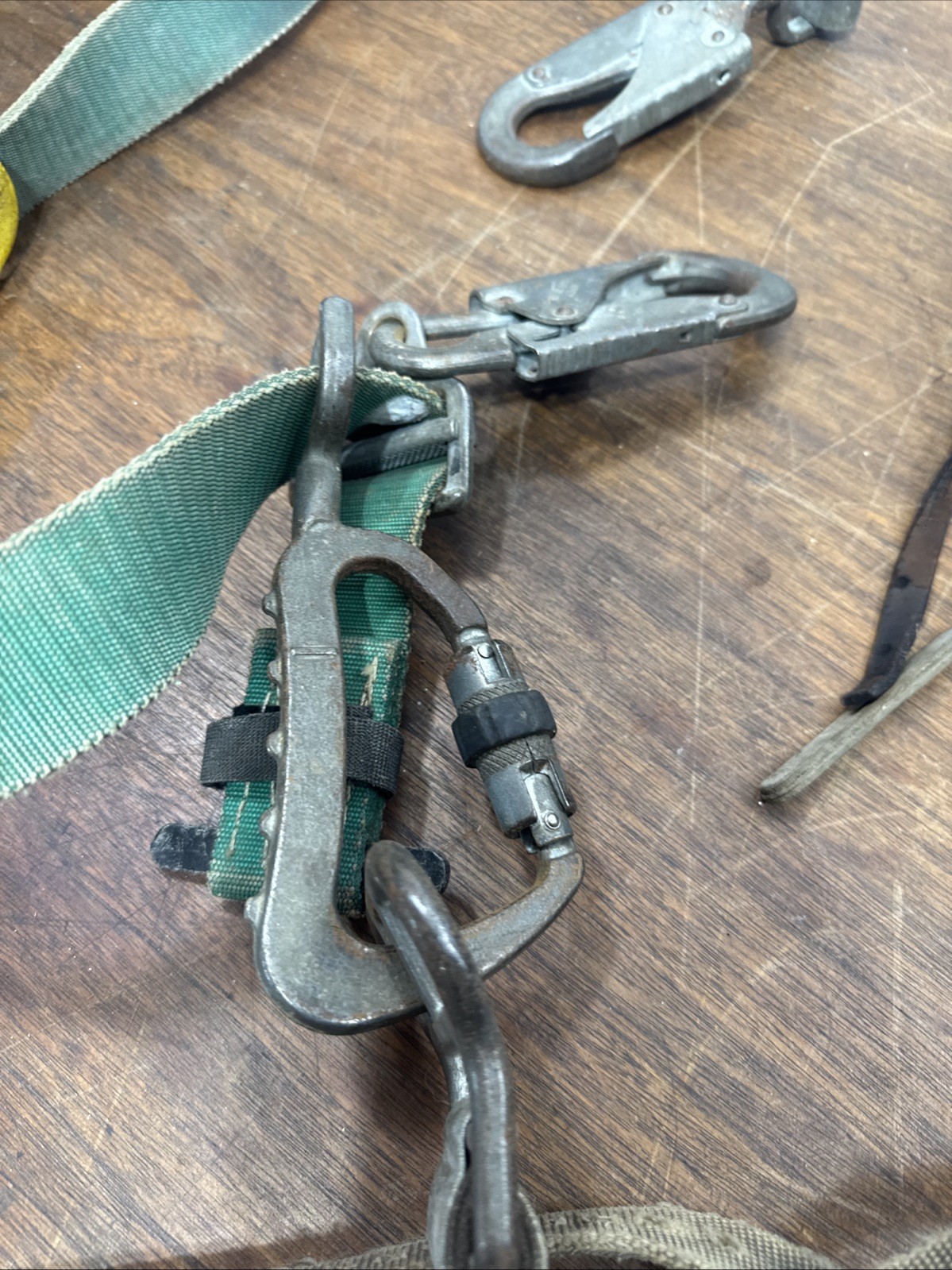 Buckingham Buck Squeeze Lineman Climbing Gear