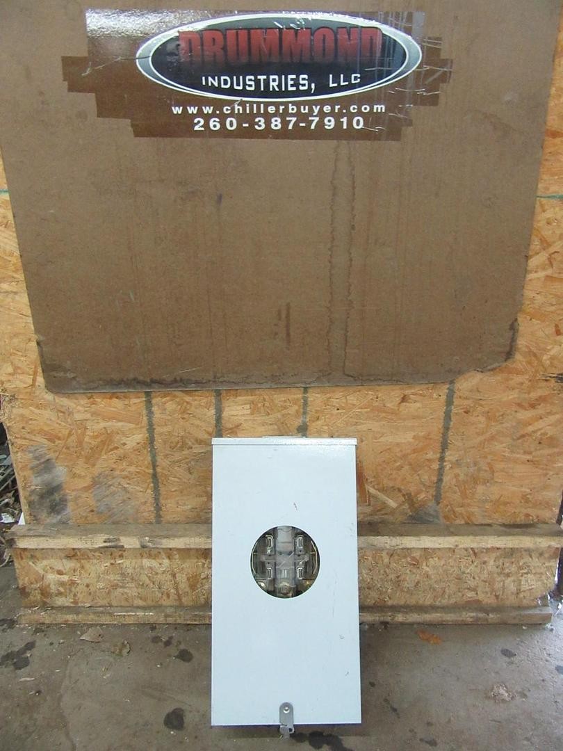LANDIS & GYR 320 / 400 AMP 5 JAW METER SOCKET CAT# 42745-8 TYPE: HQ-5D 1 OR 3 PH
