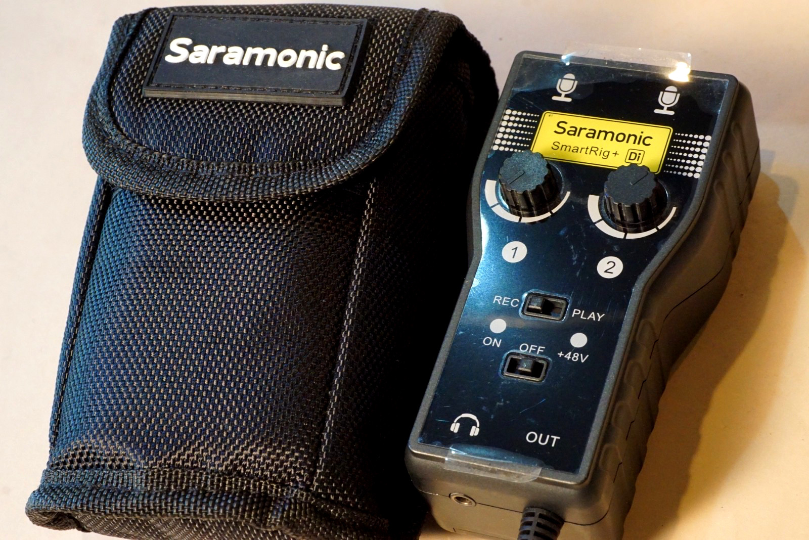 Saramonic 2-Channel Audio Interface w/XLR, 1/4" & 1/8" for Apple iPhone