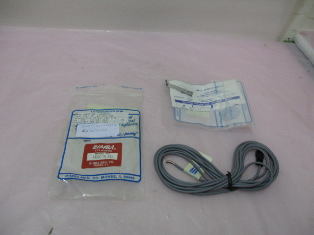 Bimba HSCX-02, Sensor Hall Effect, PNP, On-Trak, 80-002-068. 419174