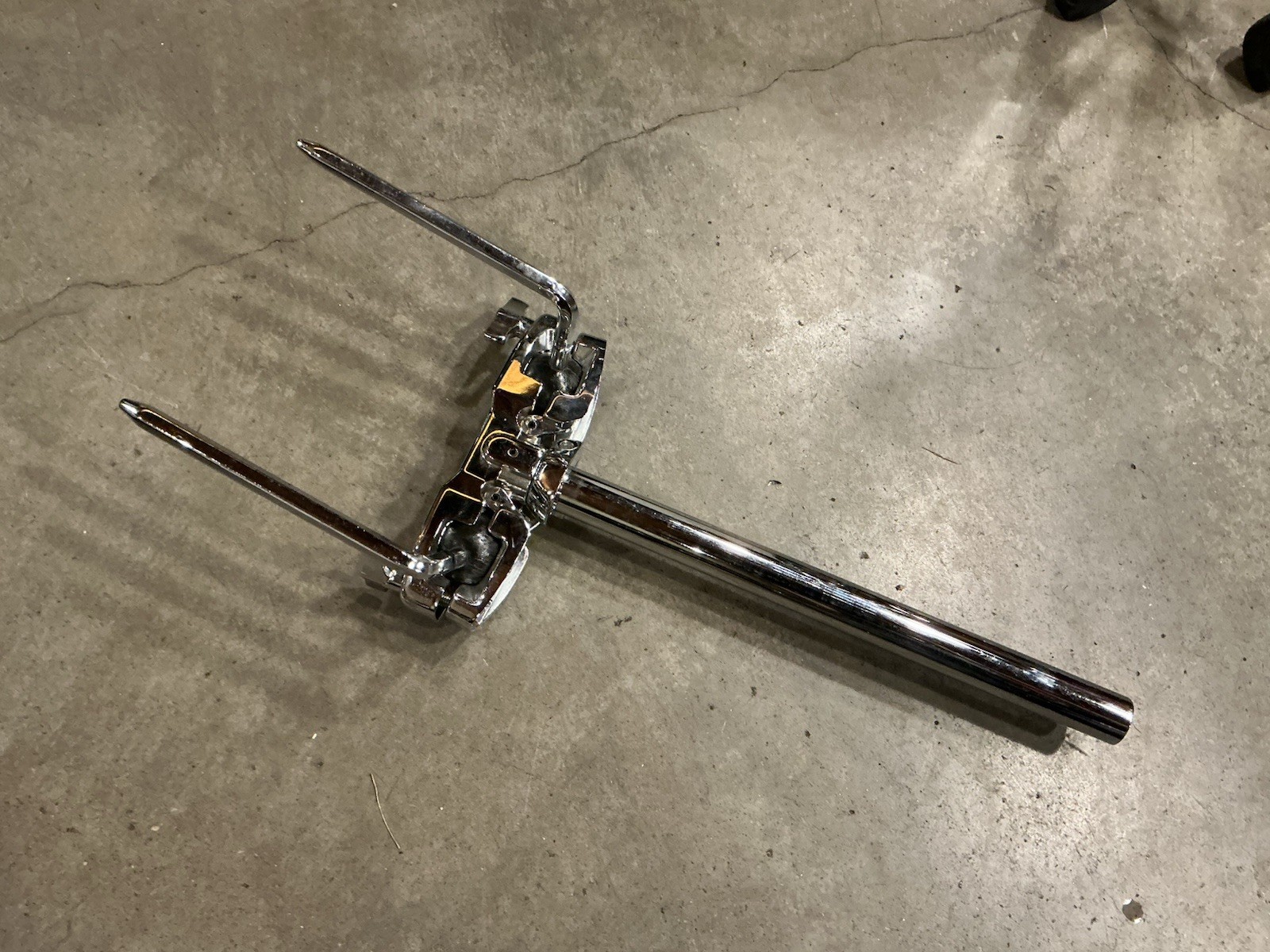 Mapex Double Tom Drum Mount HEX POST 1" downtube #NR9