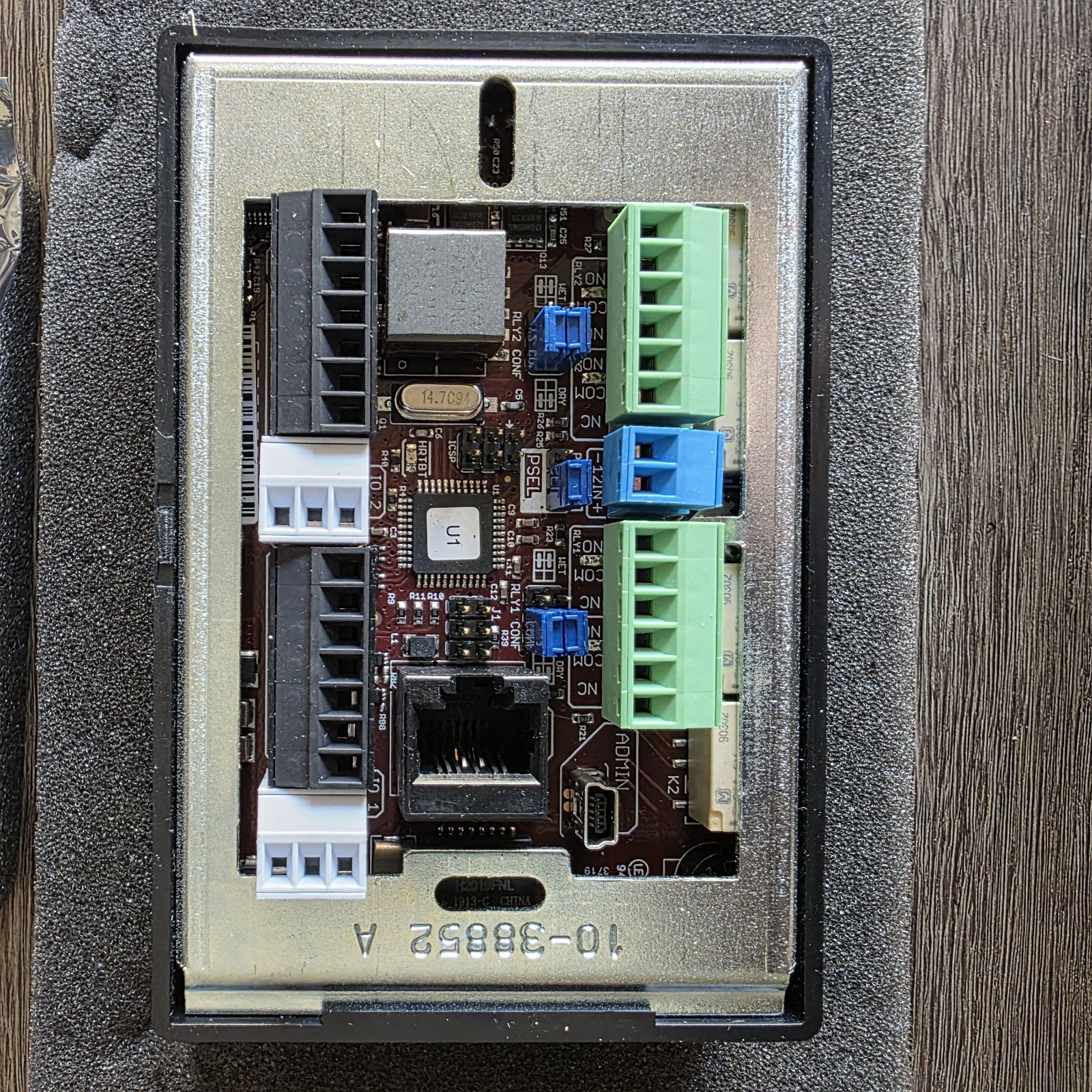 Liftmaster CAP2D Connected Access Portal 2-Door Controller 2019 Untested READ