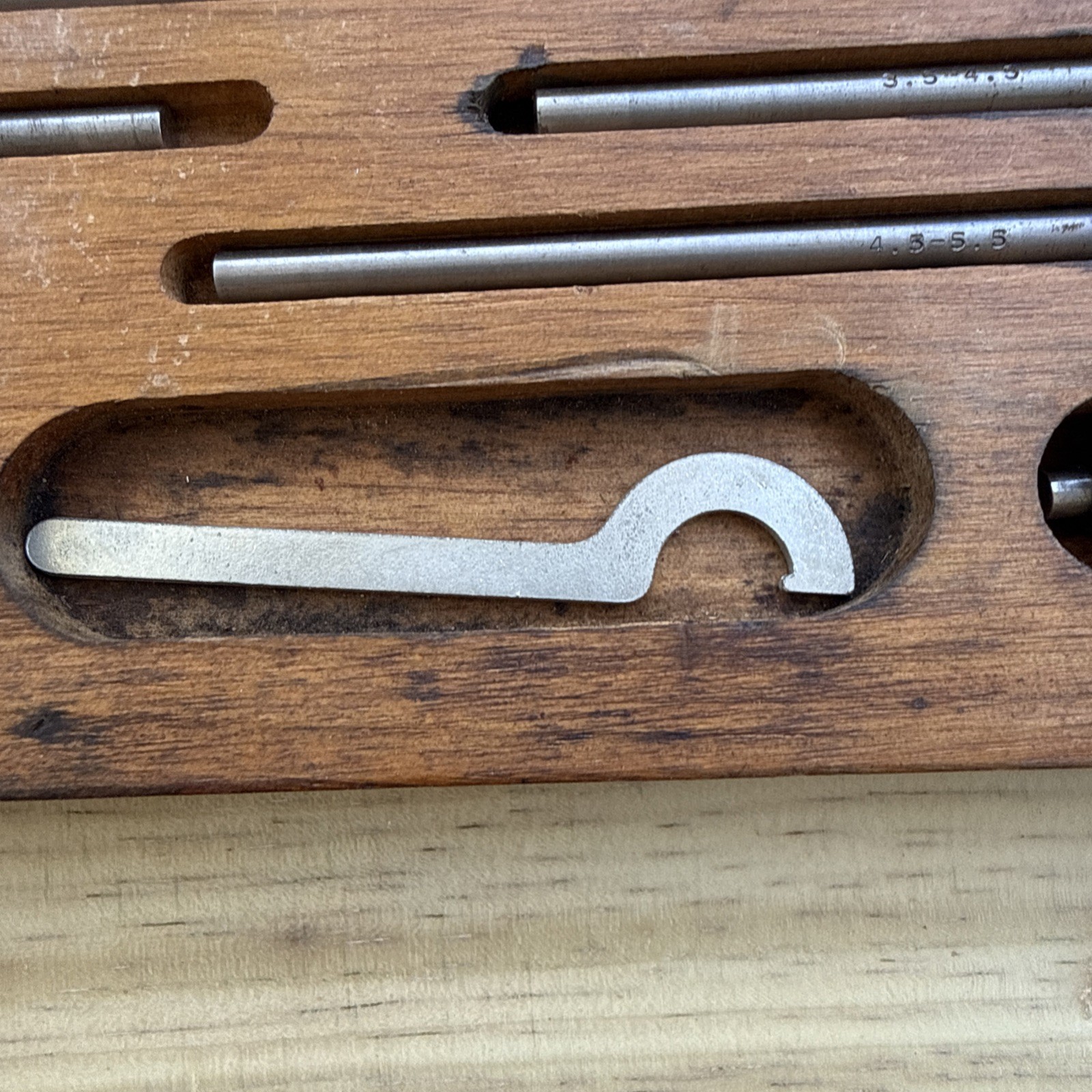 Old Craftsman 12" ID Micrometer Set