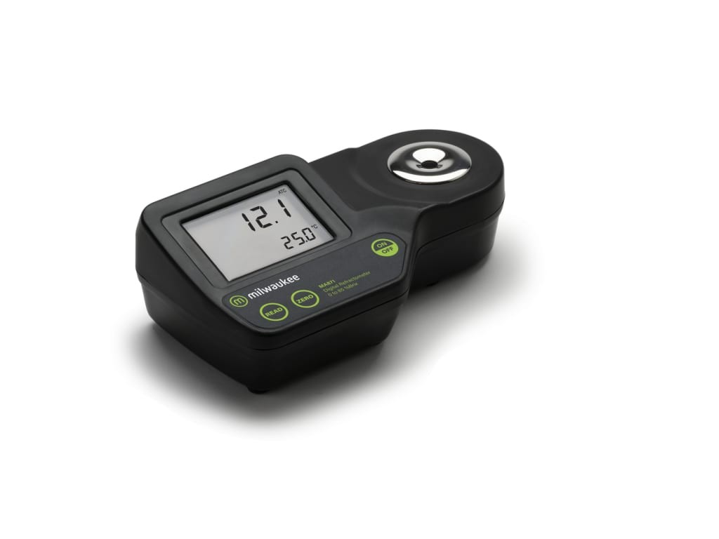 Milwaukee MA871 - Digital Brix Refractometer