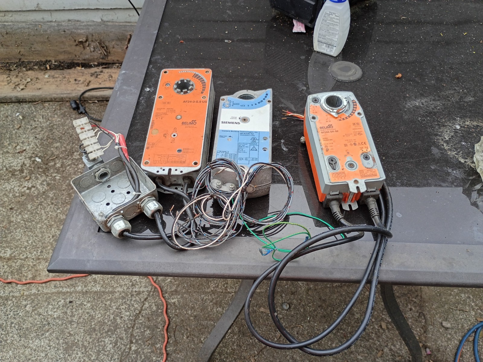 Lot of 3 HVAC Damper Actuators Belimo AF24-3-S.9 / AF24A-SR S2  Siemens Untested