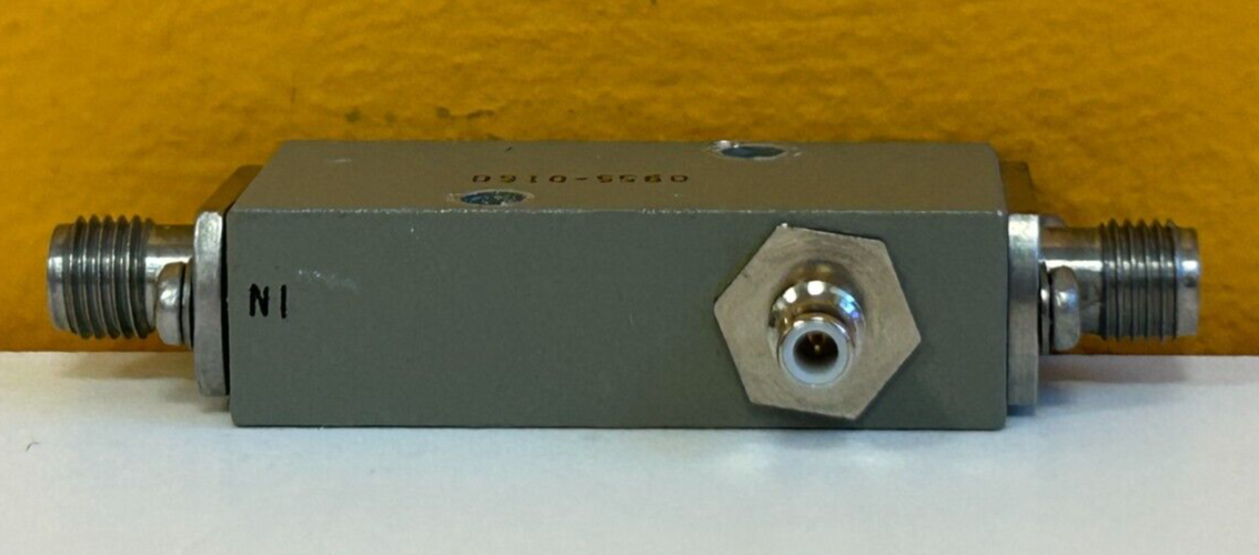 HP / Agilent 33144A 100 MHz-18 GHz, SMA (F-F), SMC (M) Microwave Switch. Tested!
