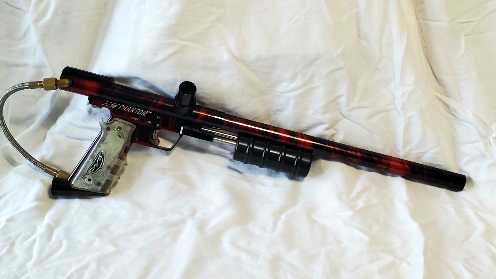 CCI Phantom Paintball Red / Black