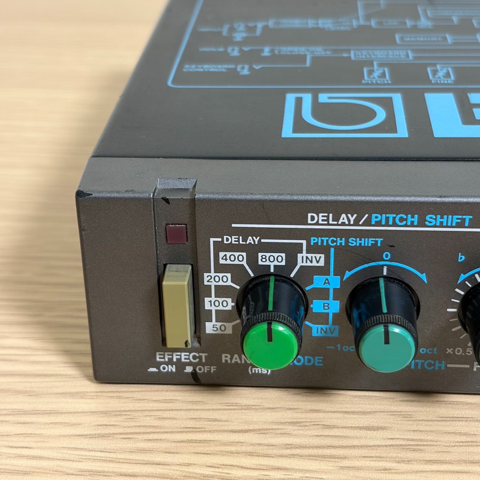 BOSS RPS-10 Digital Pitch Shifter Delay Micro Rack Guitar Effects Processor
