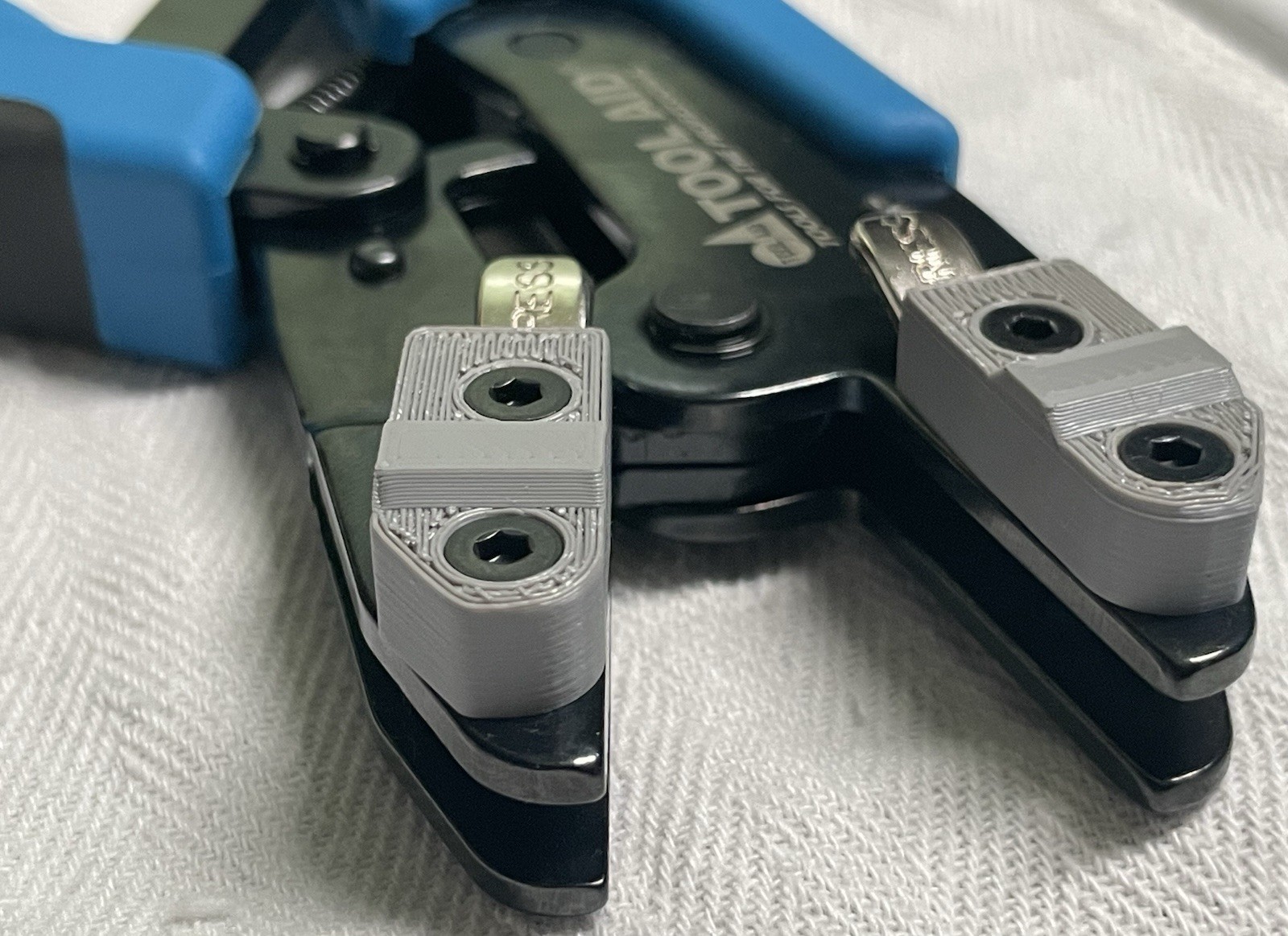 Quick Release Mechanism Housings for TOOL-AID 18972 Ratcheting Terminal Crimpers